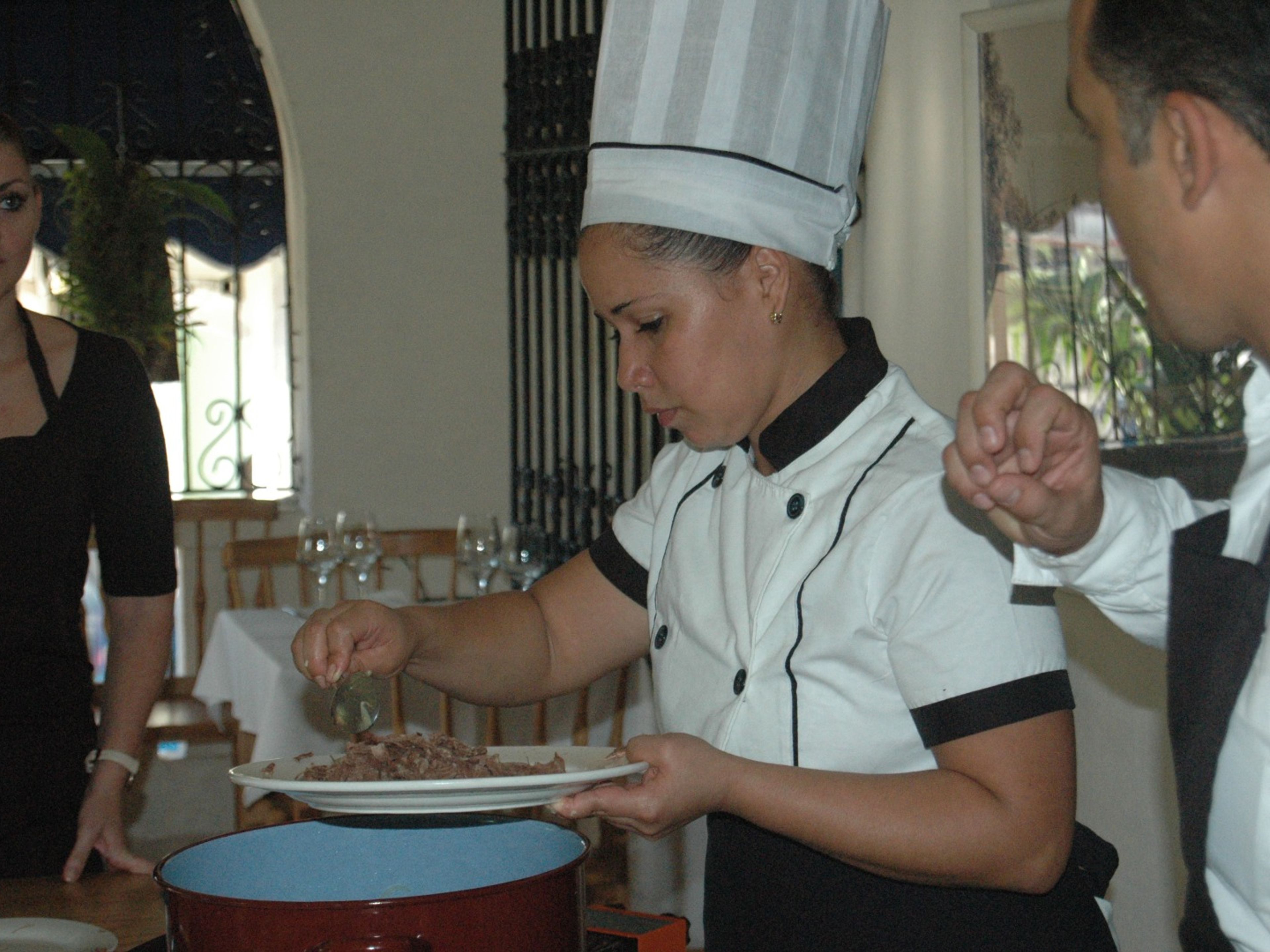 Excursión “Clase de Cocina Cubana”. "Cuban Cooking Lesson" Tour