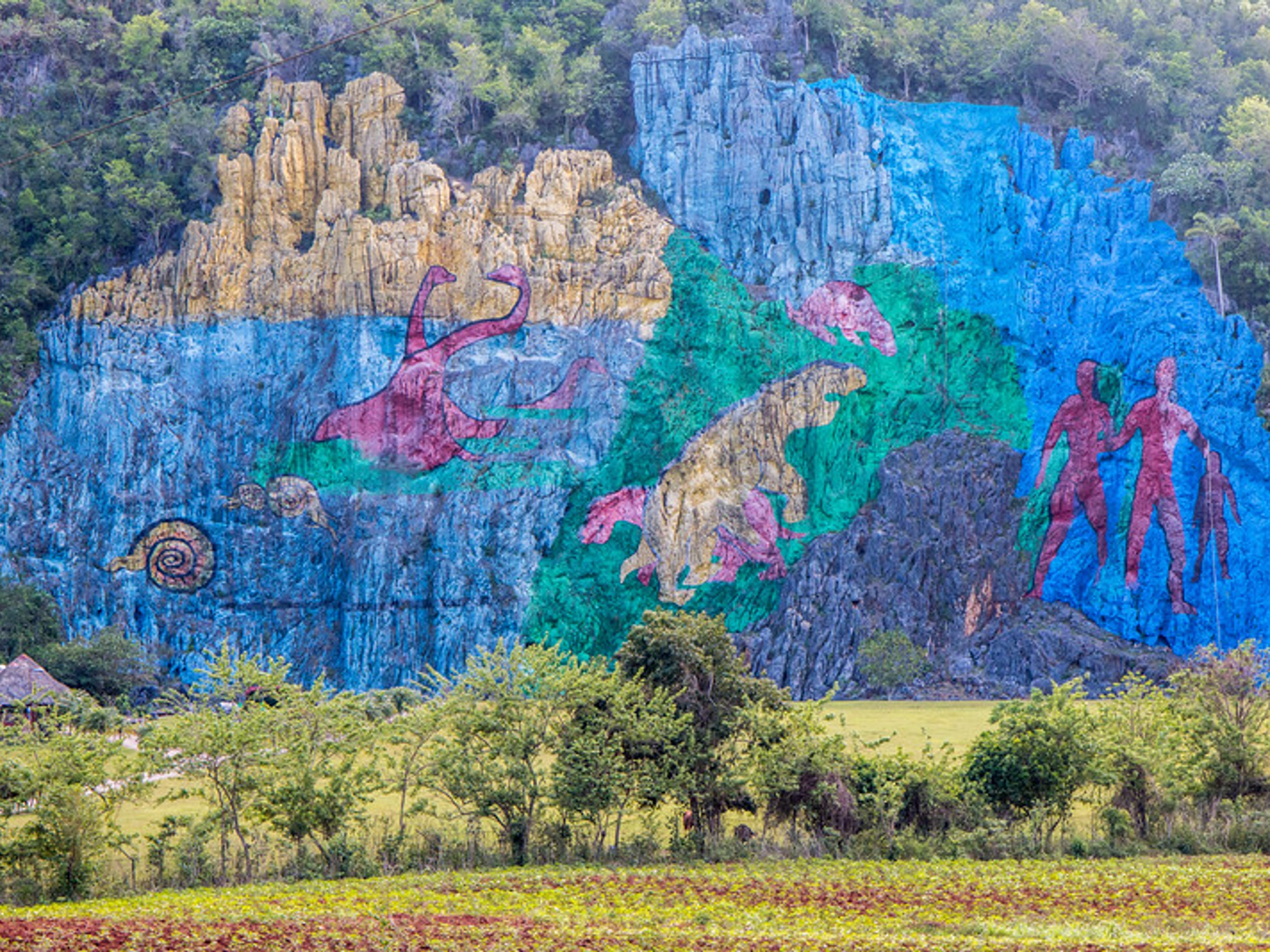 Tour  "VALLE DI VIÑALES". The Prehistory mural panoramic view, Viñales, Pinar del Río, Cuba.