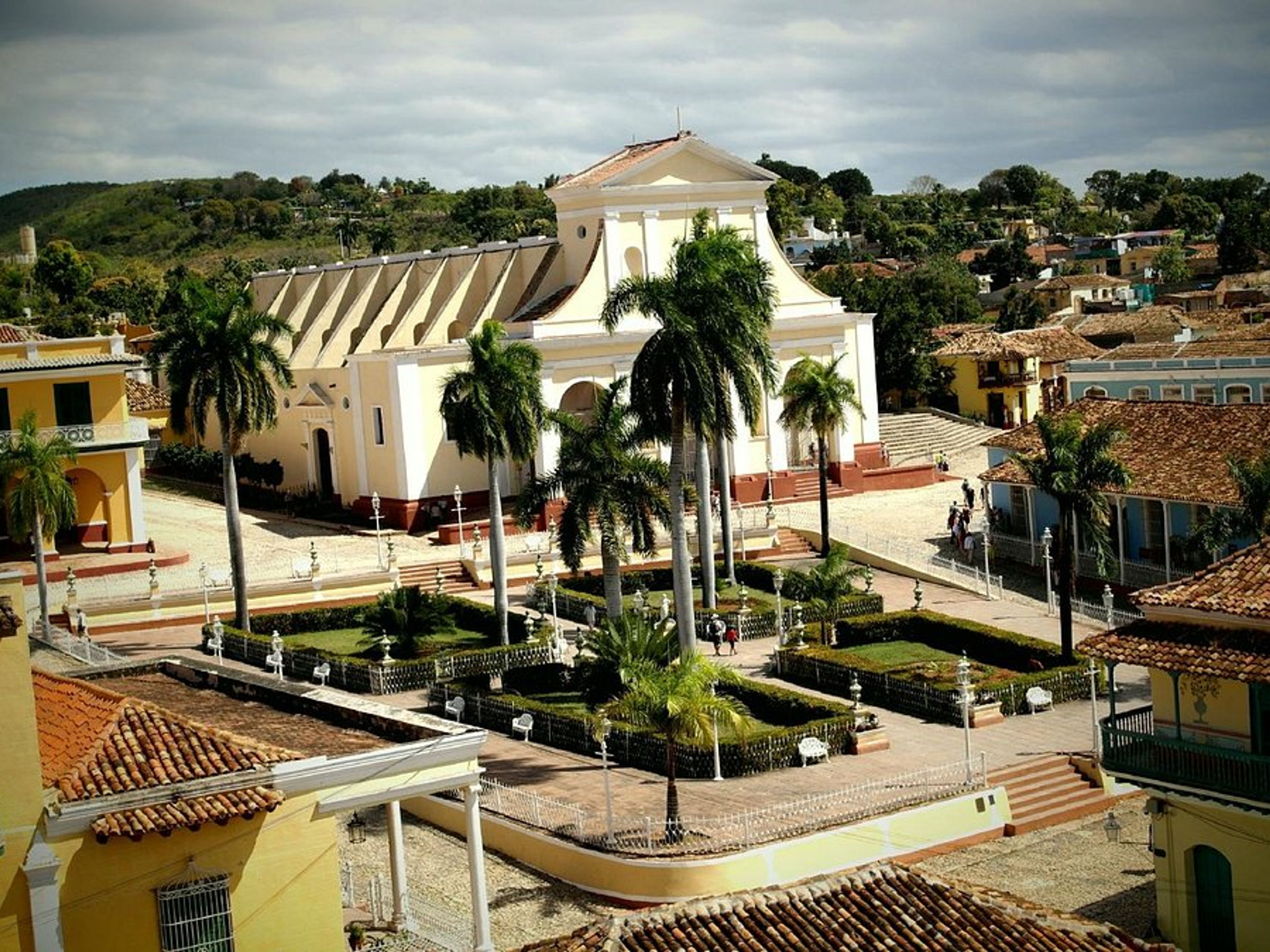 Excursión de Ciclismo “TRINIDAD: VILLA Y NATURALEZA + CASCADA DEL PALMITO”. The Plaza Mayor (Mayor Square) panoramic view, Trinidad, Sancti Spiritus, Cuba.