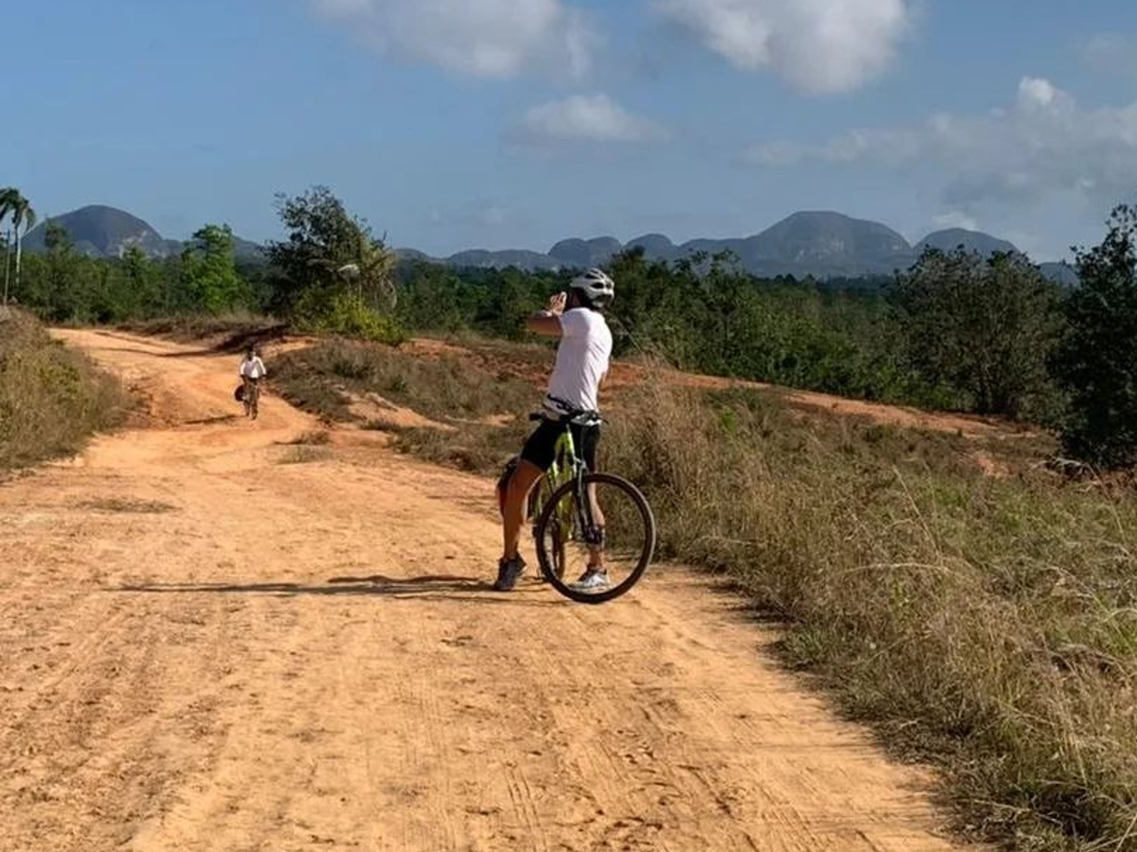 Tour in bici "FATTORIA TUNGASUK". "TUNGASUK FARM" Bike Tour, Havana, Cuba.