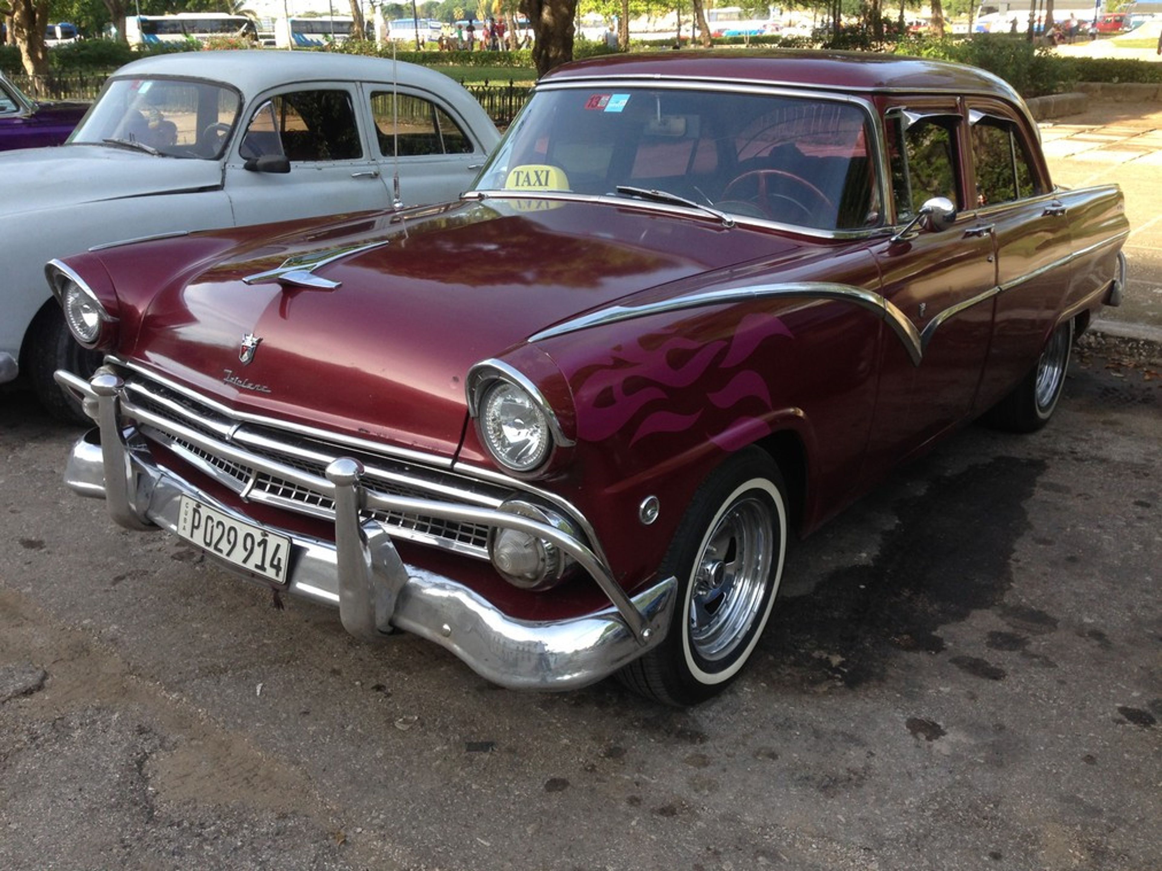 "HAVANA, HISTORY AND FUN + VISIT TO BUENA VISTA SOCIAL CLUB SHOW + DINNER IN AMERICAN CLASSIC CARS" Tour (OPTION 4). "HAVANA, HISTORY AND FUN + VISIT TO BUENA VISTA SOCIAL CLUB SHOW + DINNER IN AMERICAN CLASSIC CARS" Tour (OPTION 4)