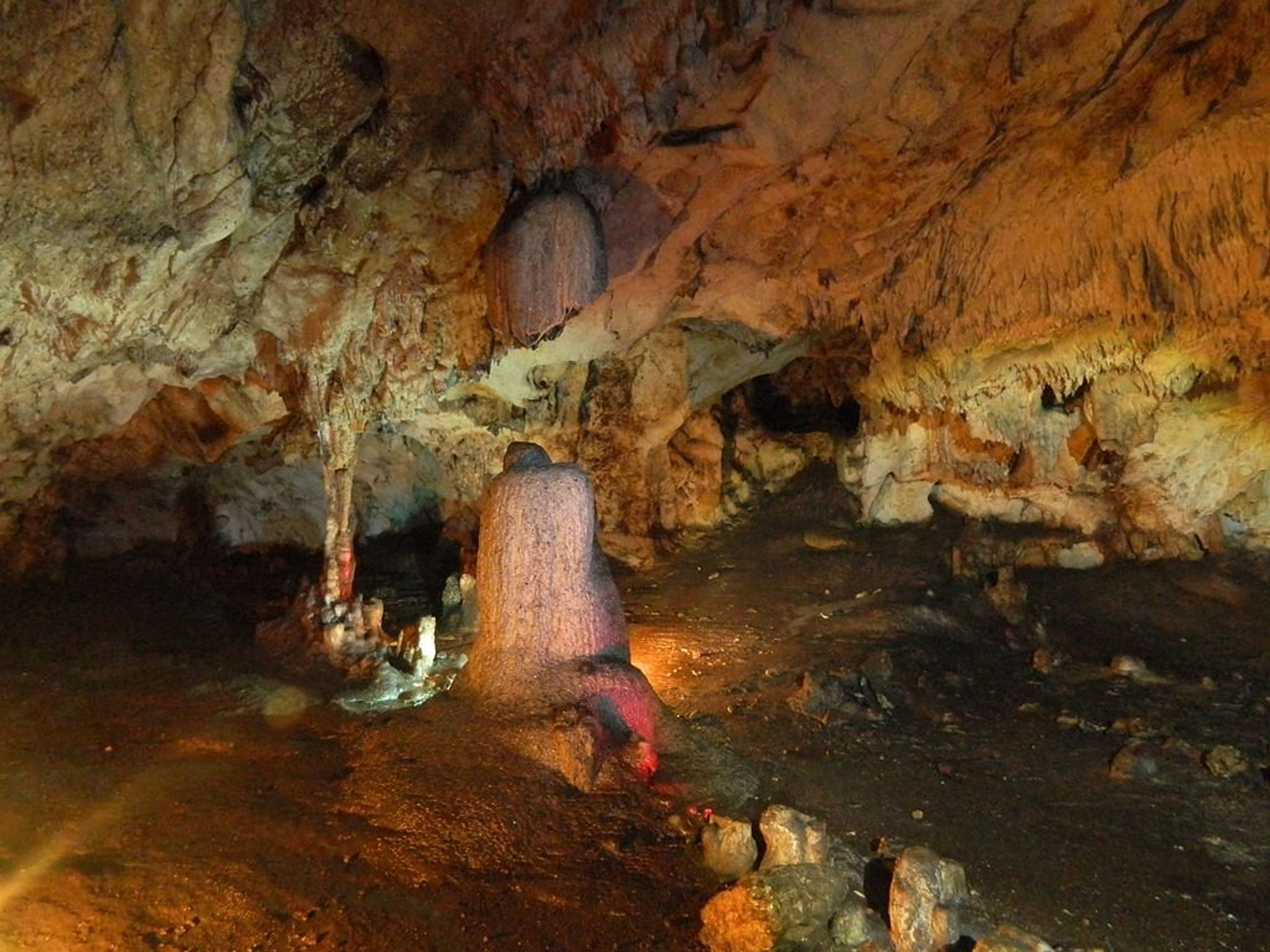 Tур "ПОСЕЩЕНИЕ ПЕЩЕРНОГО КОМПЛЕКСА ЛА ПОЛЬЯ ДЕЛЬ СЕМЕНТЕРИО". The La Polja del Cementerio Cave Complex, Gibara, Holguín, Cuba.