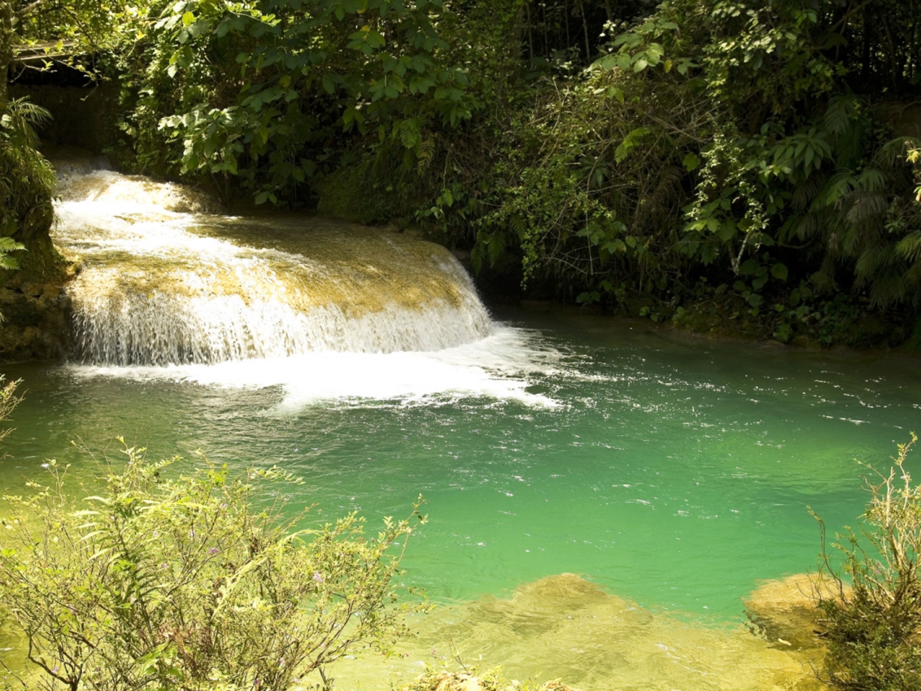 Jeep Safari "TRINIDAD - PARQUE NATURAL EL NICHO". El Nicho Natural park, Escambray mountain range, Cienfuegos, Cuba.