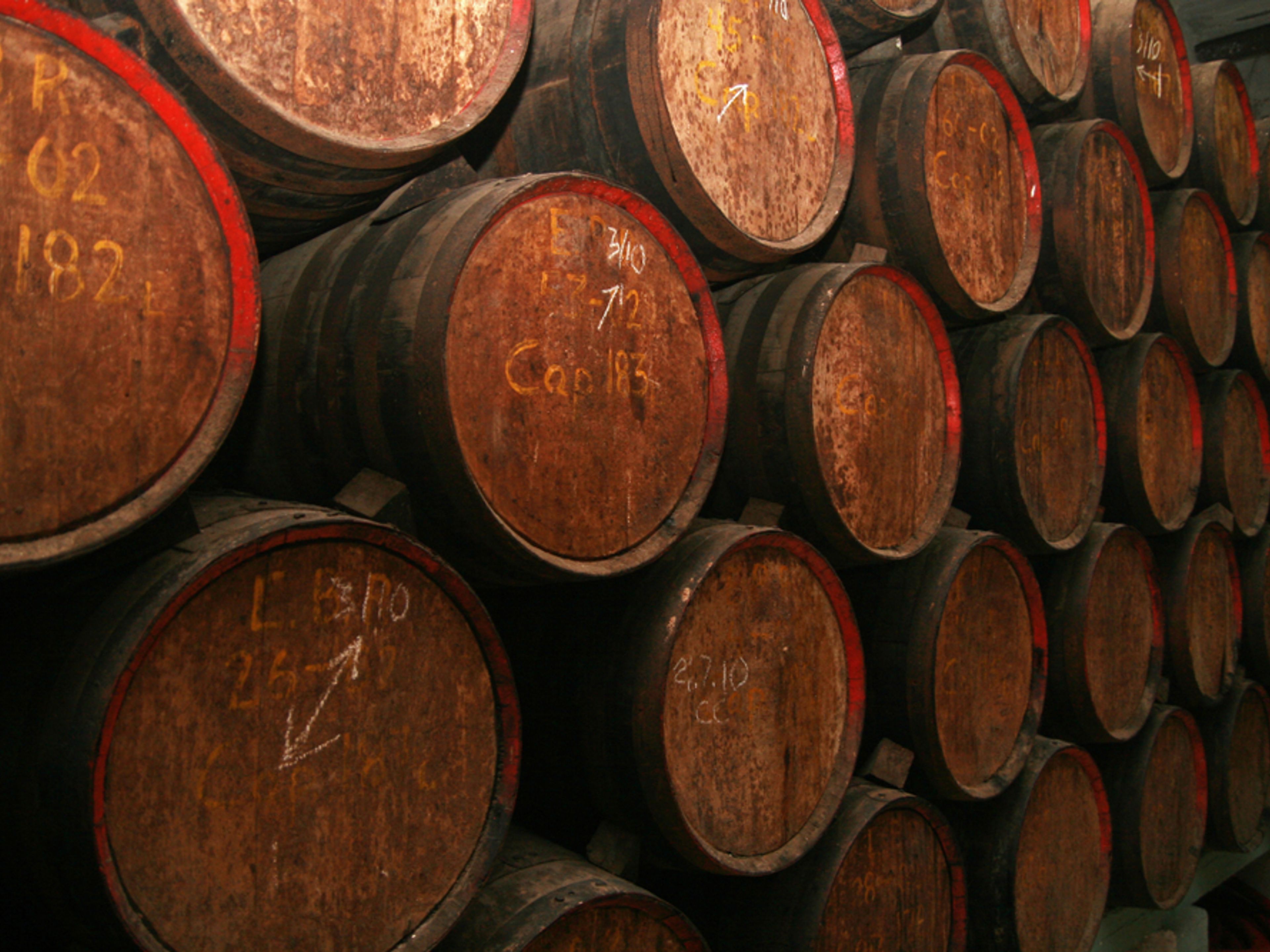 "HABANOS ZIGARREN UND RUM, EINE TRADITION DER EXZELLENZ" Tour. The Havana Club Rhum Museum interior view, Old Havana, Havana, Cuba.