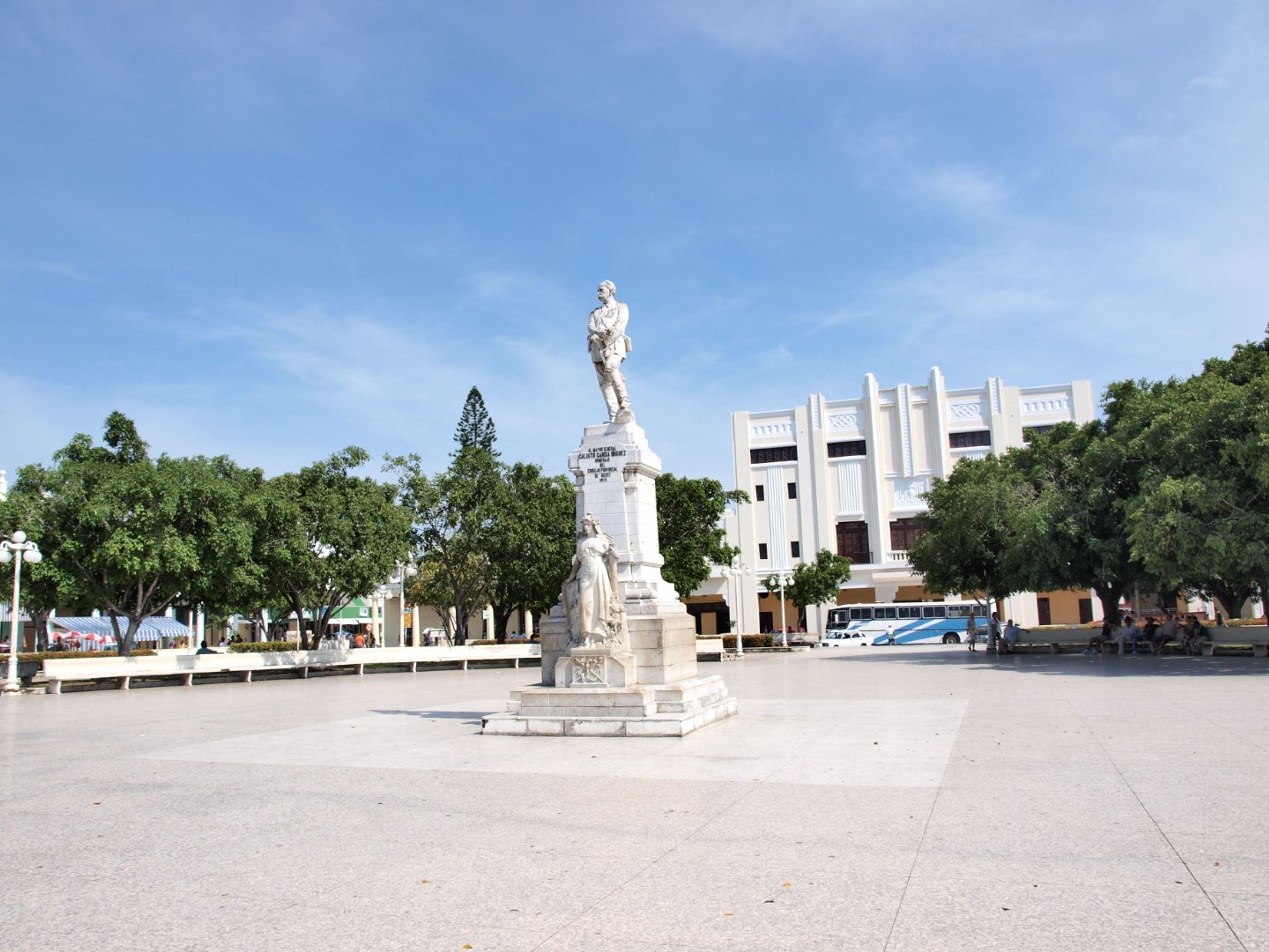 “HOLGUÍN 300 PLUS” Tour. Calixto García central park panoramic view, Holguín city, Cuba.