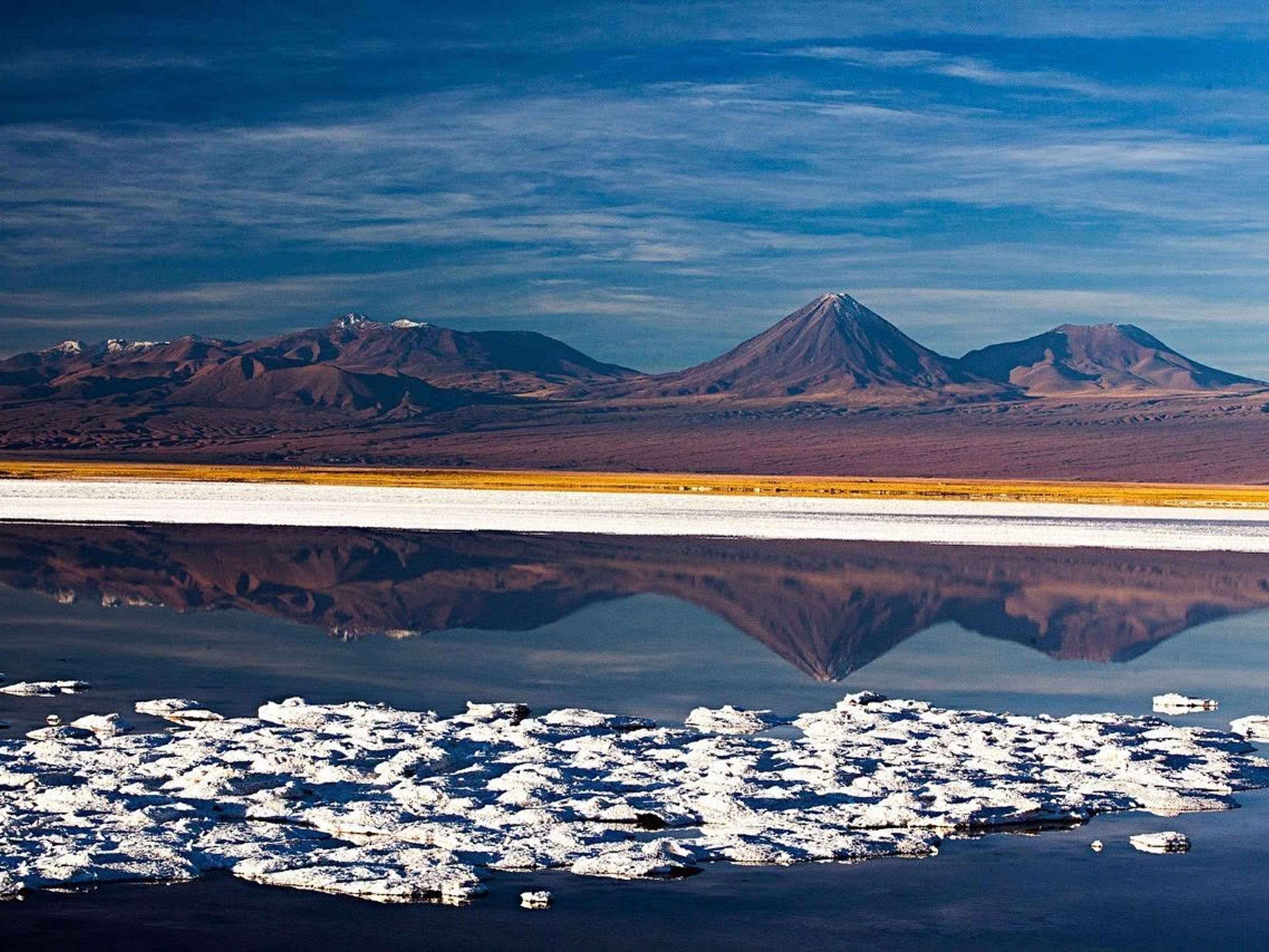 "FULL DAY PIEDRAS ROJAS (RED STONES) & ALTIPLANIC LAGOONS" Tour. "FULL DAY PIEDRAS ROJAS (RED STONES) & ALTIPLANIC LAGOONS" Tour, San Pedro de Atacama, Chile.