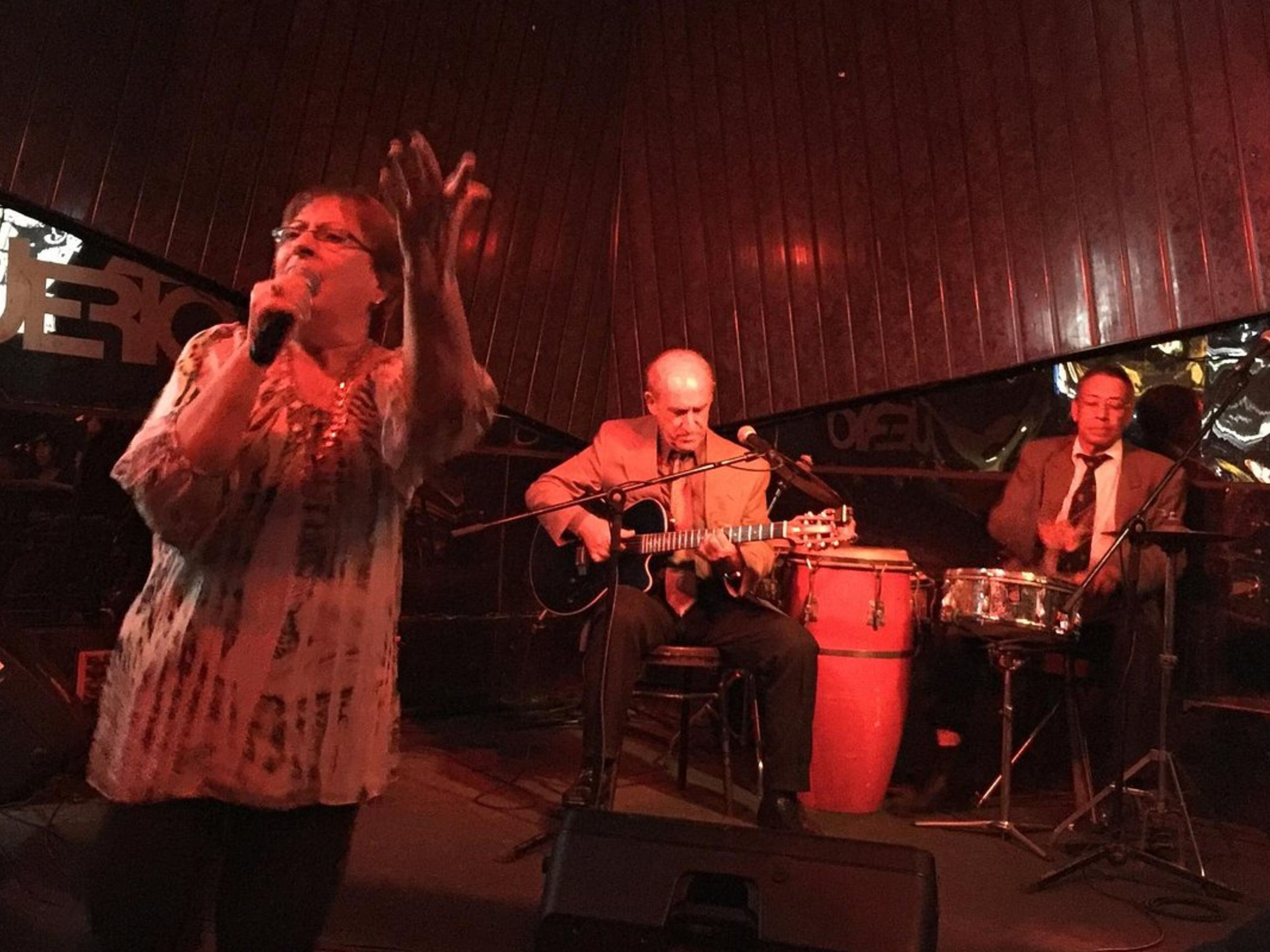 Café Concert “GATO TUERTO”