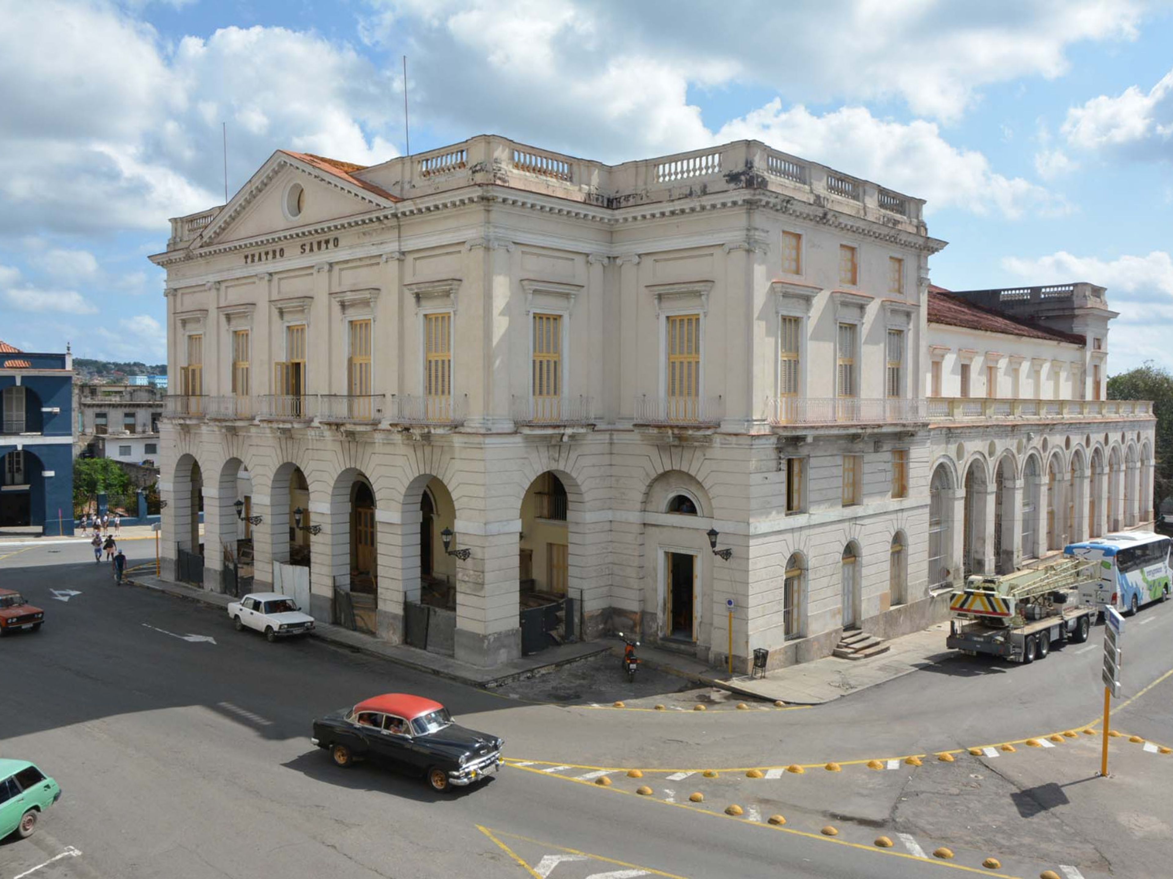 Excursión “MATANZAS NATURALEZA”. Sausto Theater, Matanzas, Cuba
