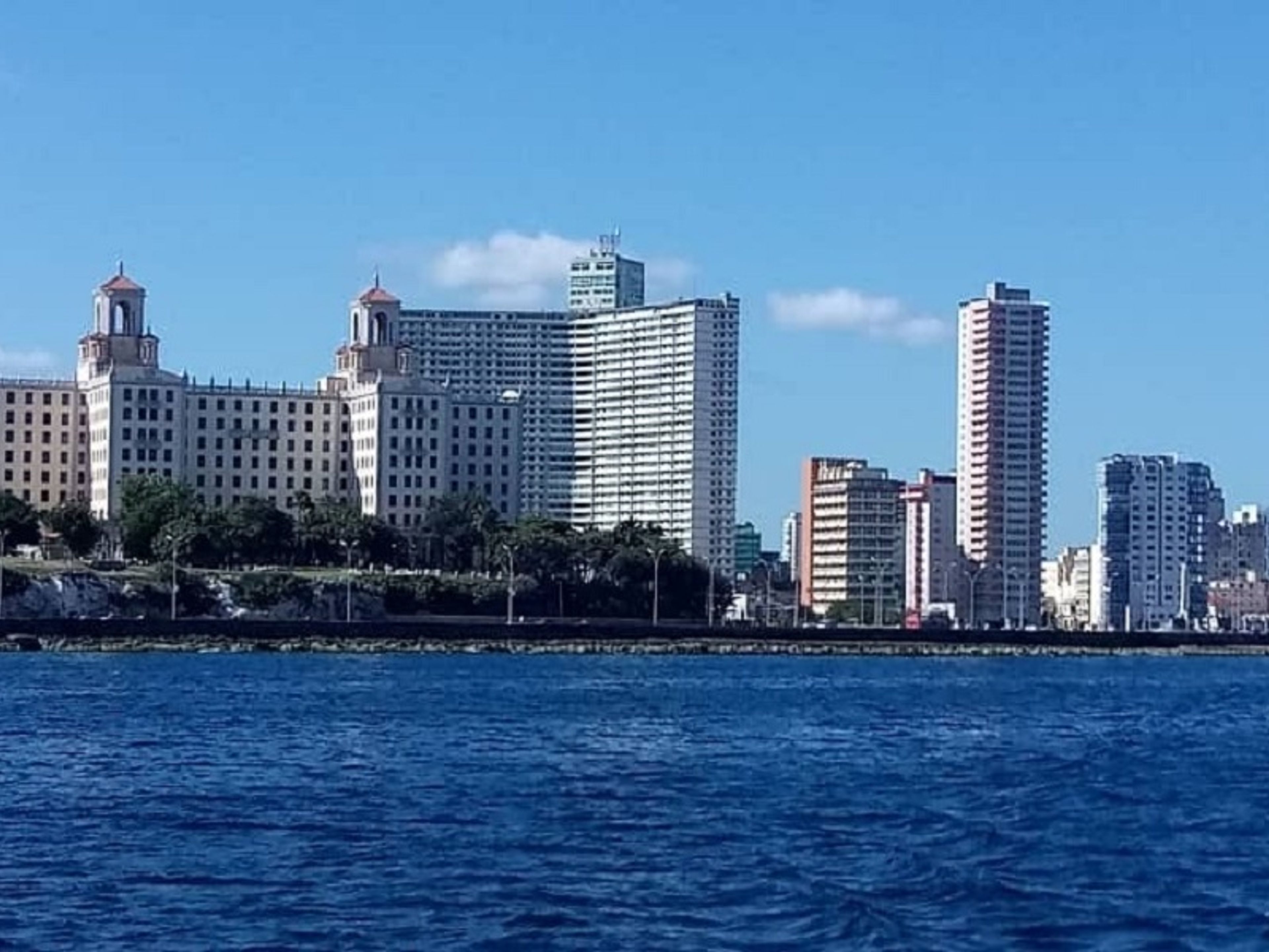 Excursión "SEAFARI POR EL LITORAL HABANERO" (Desde Marina Marlin Hemingway). "SEAFARI ALONG HAVANA'S COASTLINE" Tour (From Marina Marlin Hemingway)