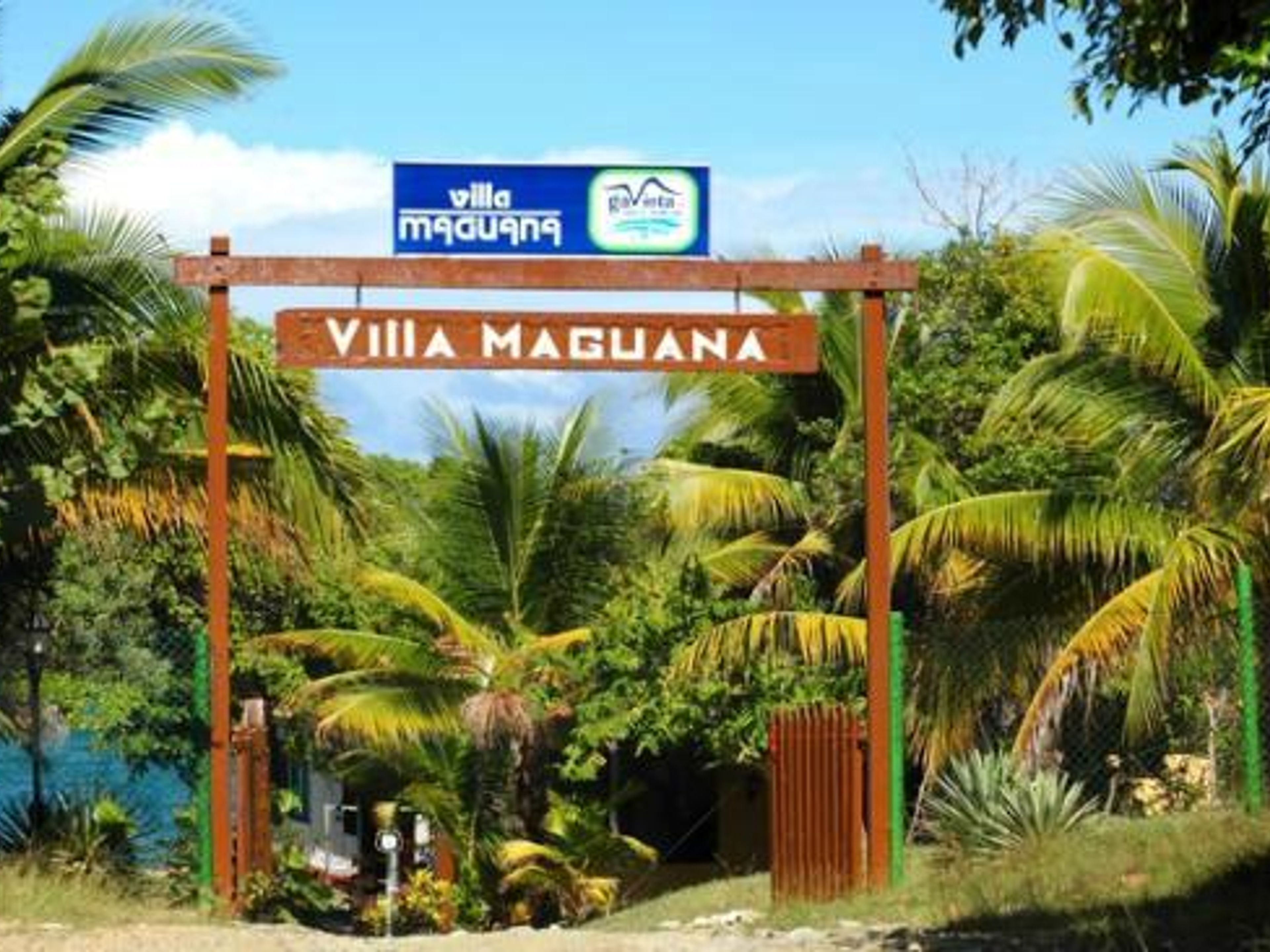 Джип Cафари "ФИНКА ДУАБА + РЕКА ТОА + ПЛЯЖ МАГУАНА". Jeep Safari "FINCA DUABA + TOA RIVER + MAGUANA BEACH", Baracoa, Guantánamo, Cuba.
