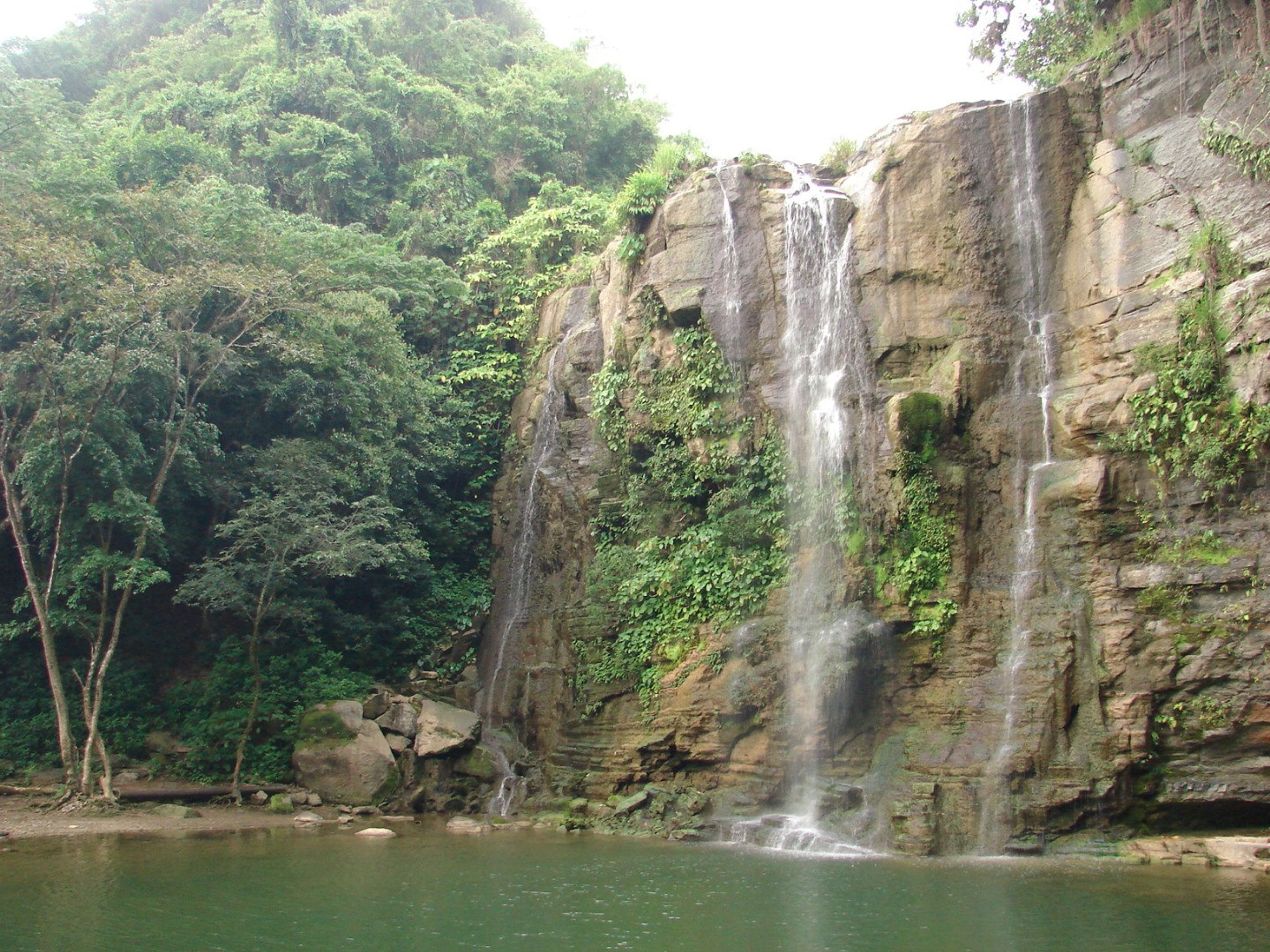Jeep Safari "MOUNTAIN SAFARI A EL SALTÓN". Natural pool at El Saltón water falls, Santiago de Cuba
