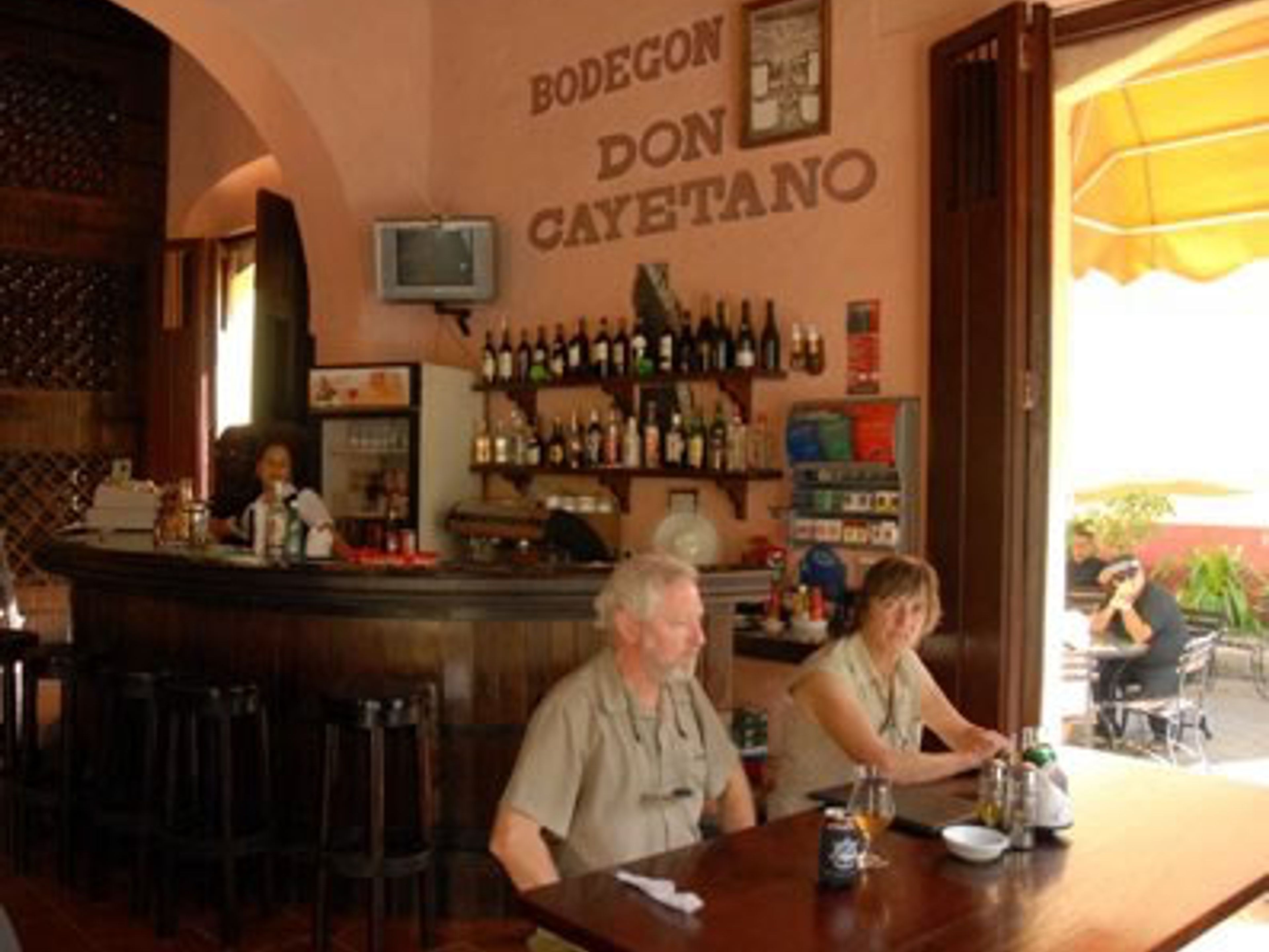 Night of bars in Camagüey" Tour. Bodegon Don Cayetano, Camaguey City