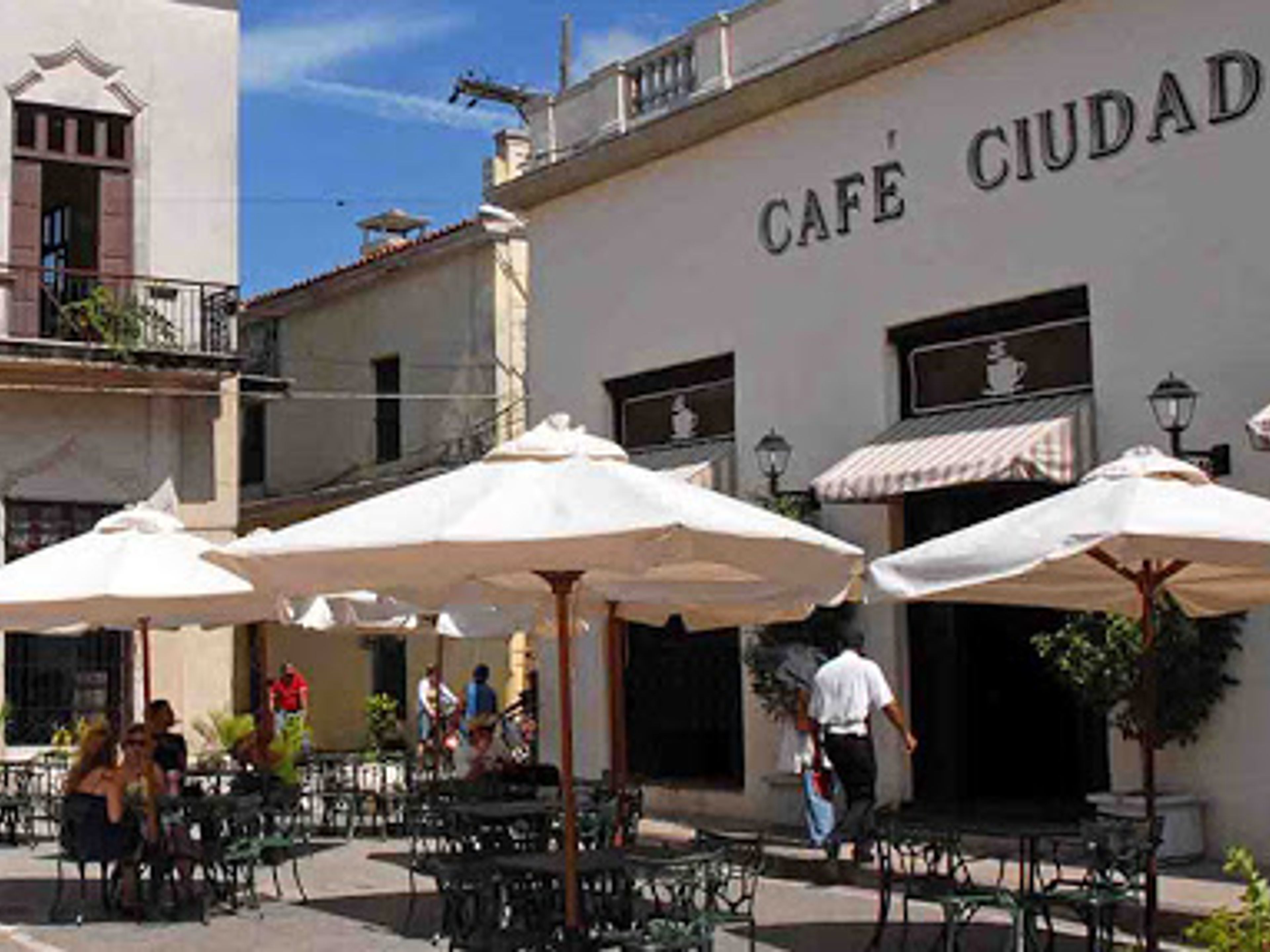 Night of bars in Camagüey" Tour. Café Ciudad, Camaguey City