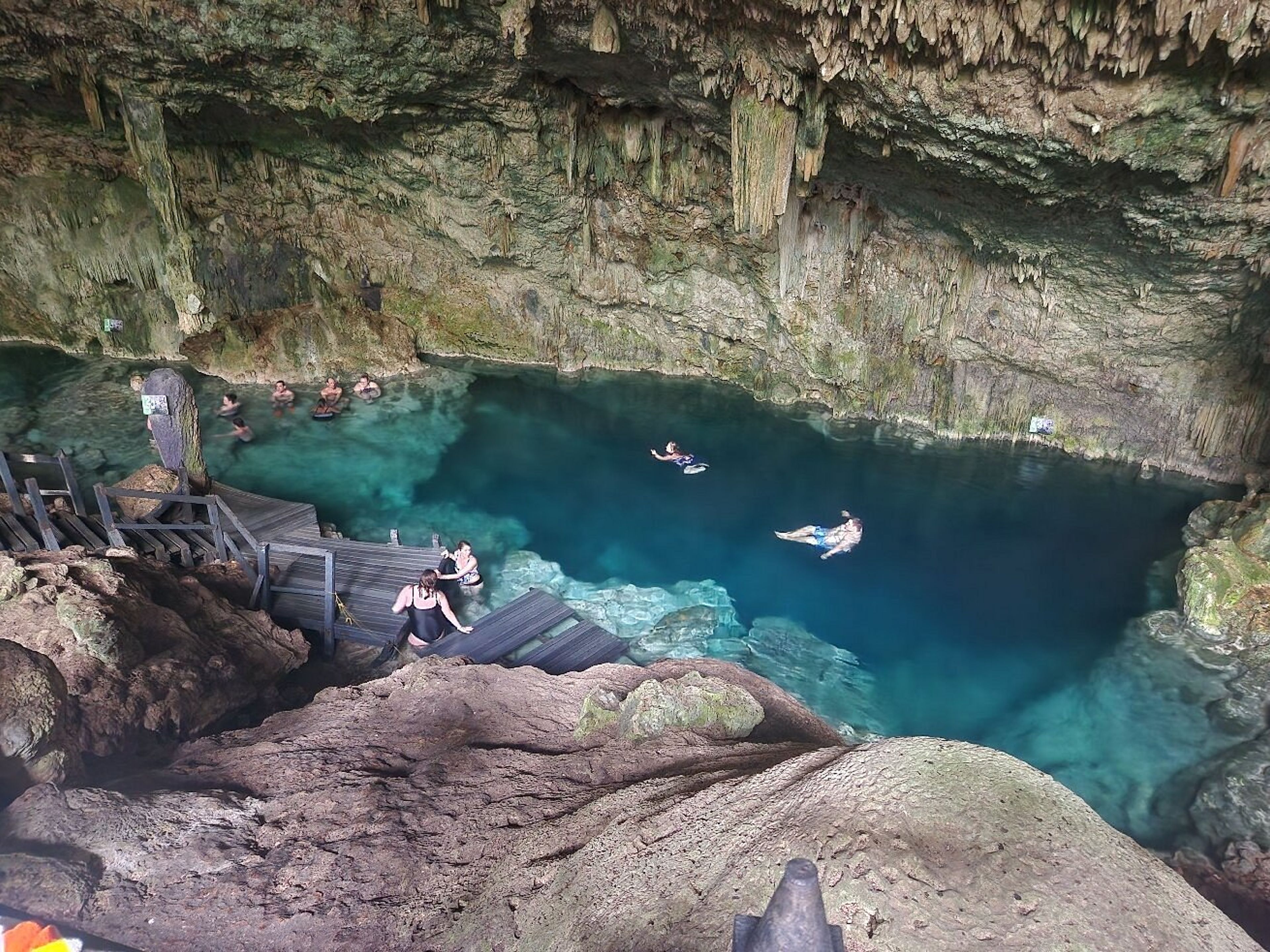 Tур "ПАРК ПЕЩЕР". Swimming time at one of Cuba’s most famous caves, Saturno Cave, Matanzas, Cuba.