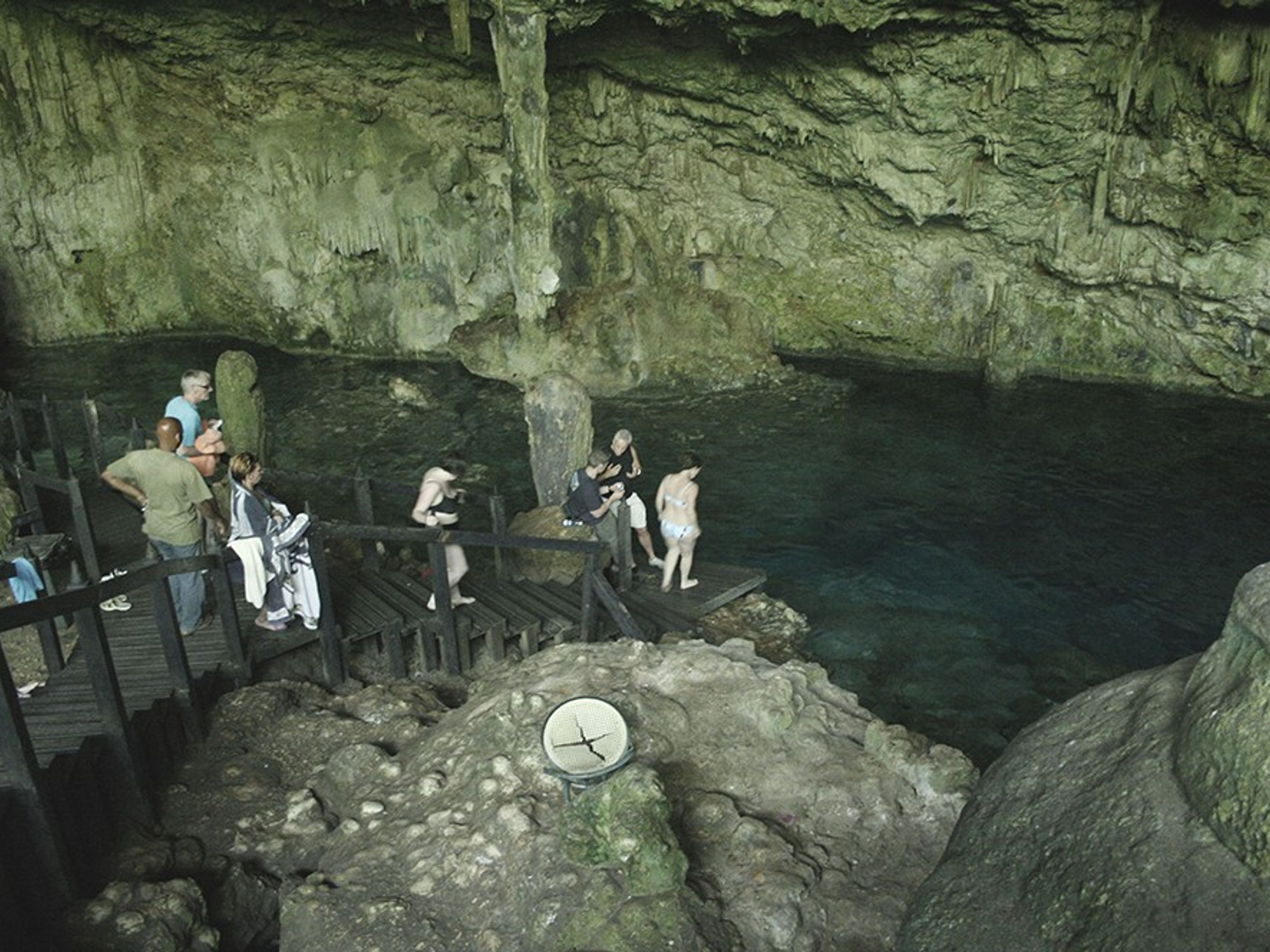 "Park der Höhlen Tour". Swimming time at one of Cuba’s most famous caves, Saturno Cave