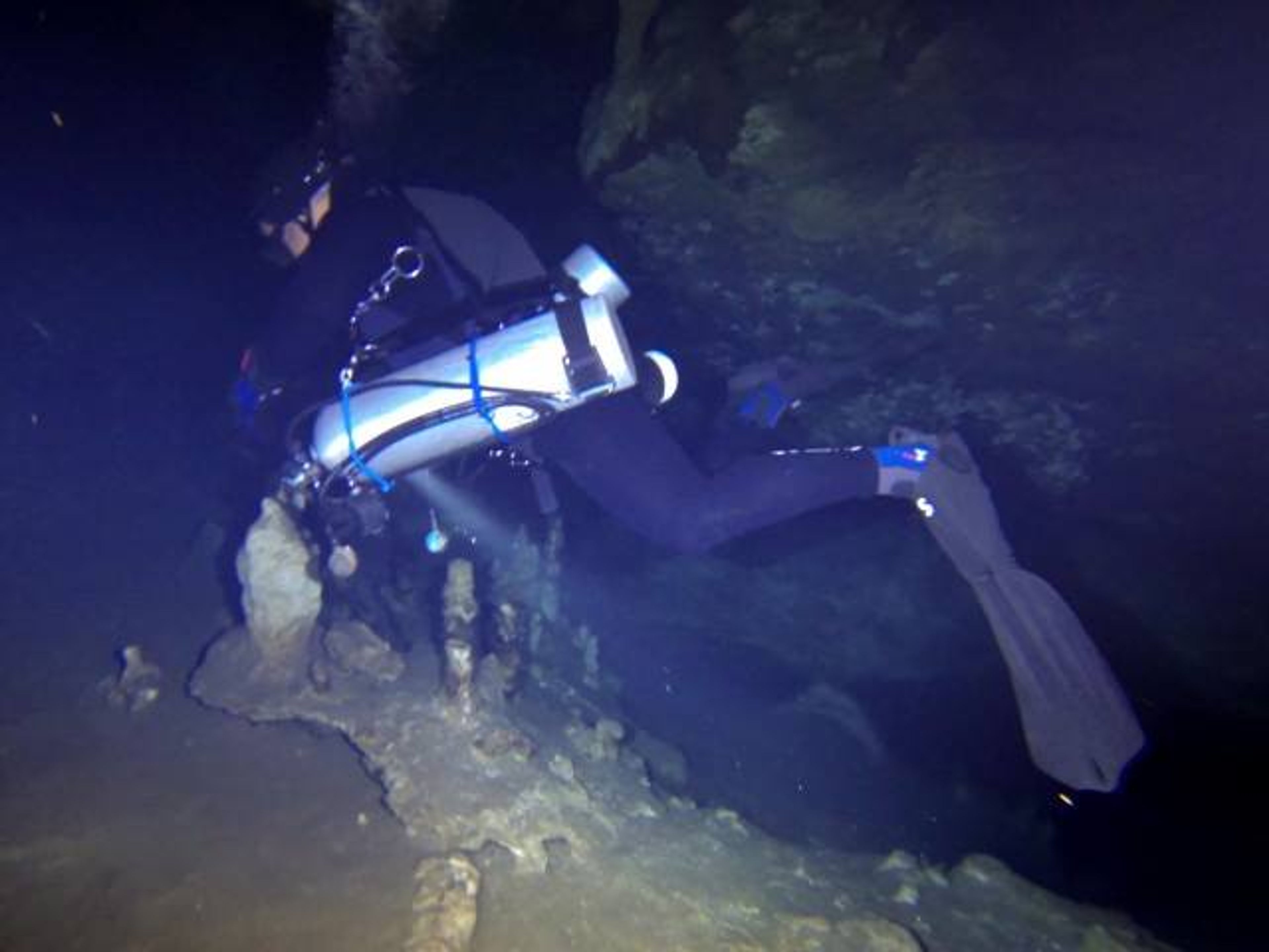 Jeep Safari "IMMERSIONI IN TANQUES AZULES (GROTTA DELLE VASCHE BLU), GIBARA". "Diving in Blue Tanks Cave" Tour., Gibara, north coast of Holguin Province, Cuba.