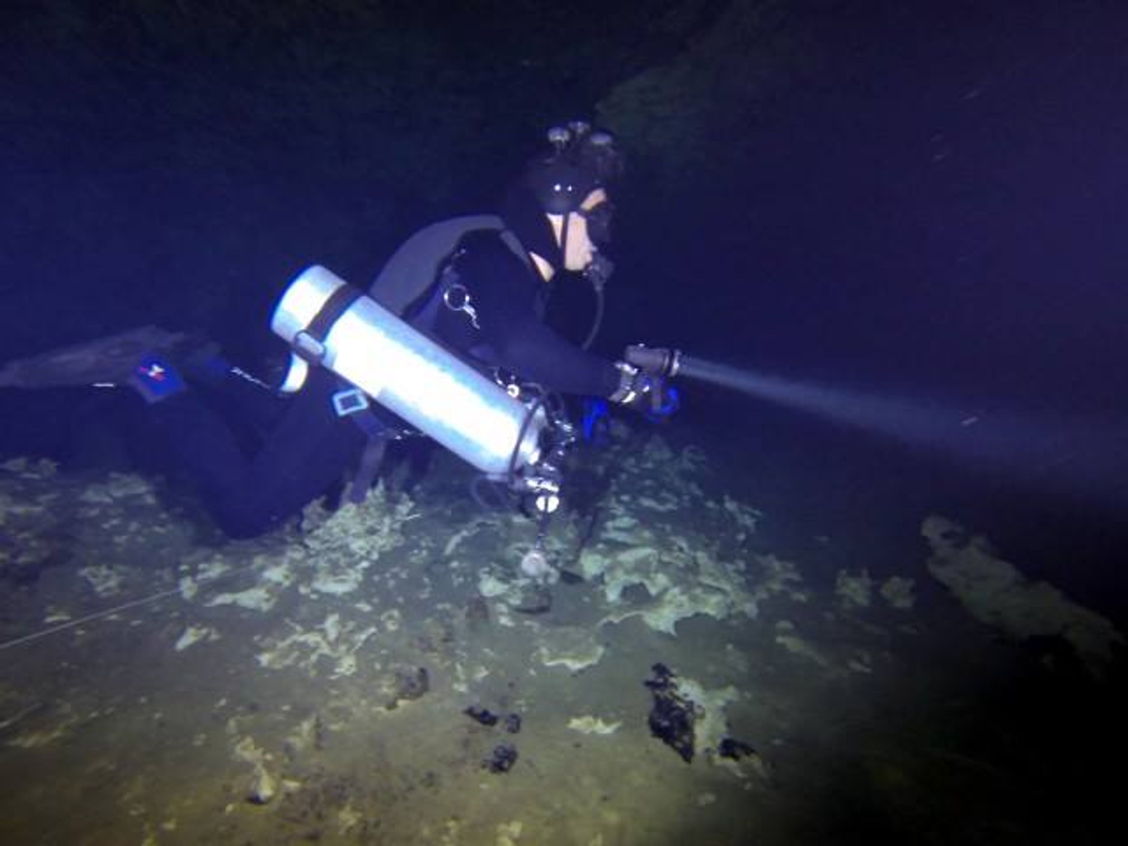 Jeep Safari "TAUCHEN IN TANQUES AZULES (HÖHLE DER BLAUEN TANKS), GIBARA". "Diving in Blue Tanks Cave" Tour., Gibara, north coast of Holguin Province, Cuba.