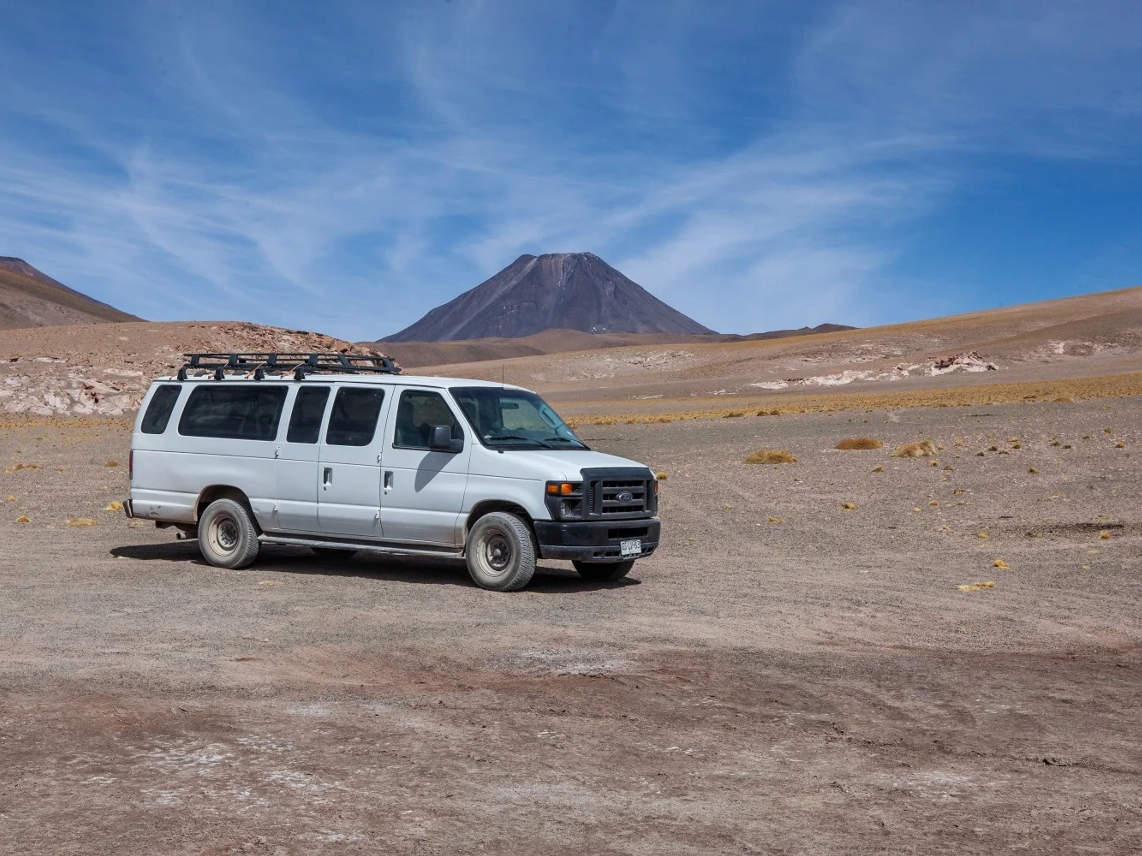 "LAGUNA LEJÍA UND DAS TIEFE ALTIPLANO" PREMIUM Tour. "LAGUNA LEJÍA & THE DEEP ALTIPLANO" PREMIUM Tour, San Pedro de Atacama, Chile. 