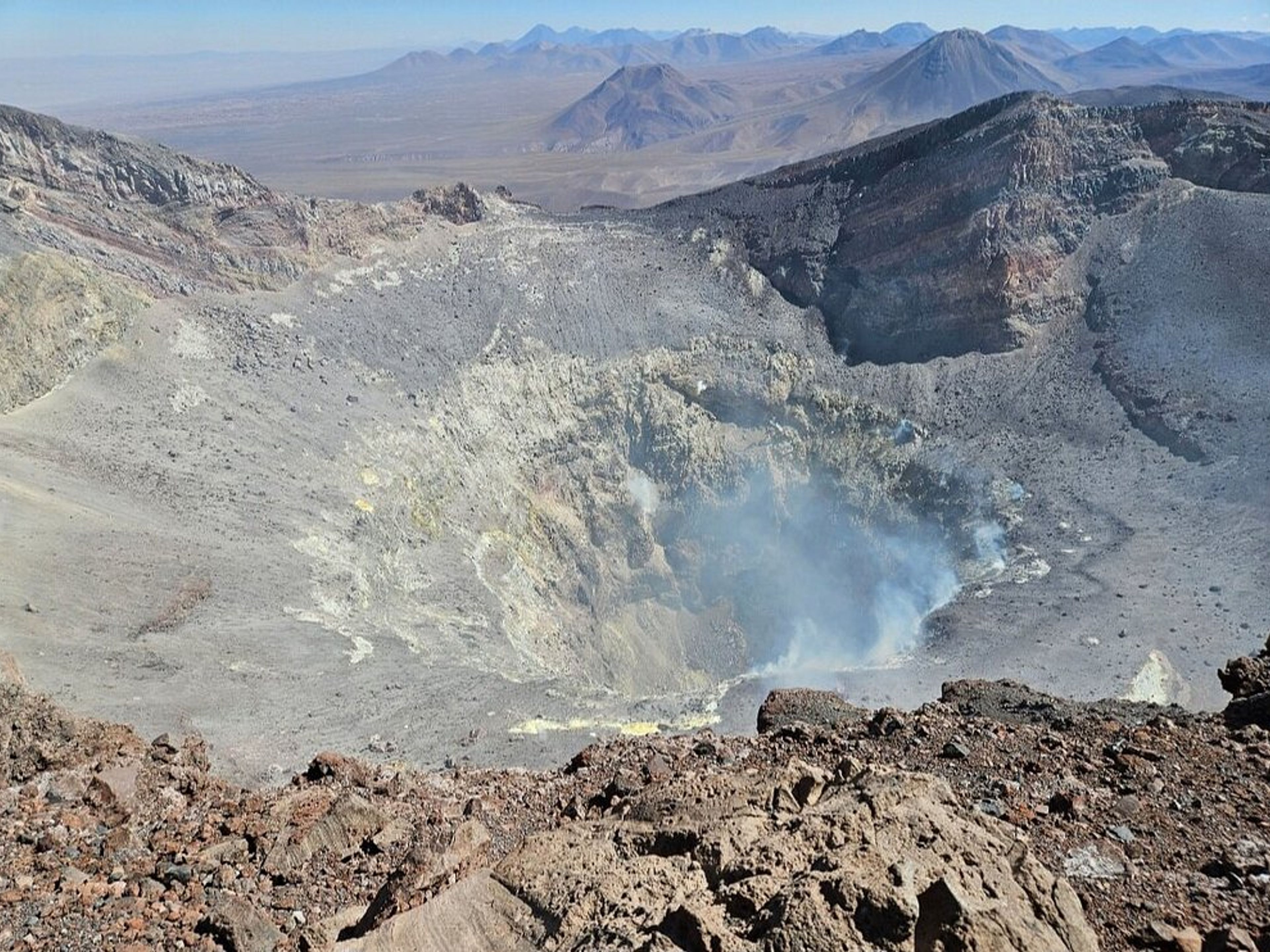 "GANZTAGESTOUR TREKKING AM VULKAN LÁSKAR" Tour. "FULL DAY TREKKING LÁSKAR VOLCANO" Tour, San Pedro de Atacama, Chile.