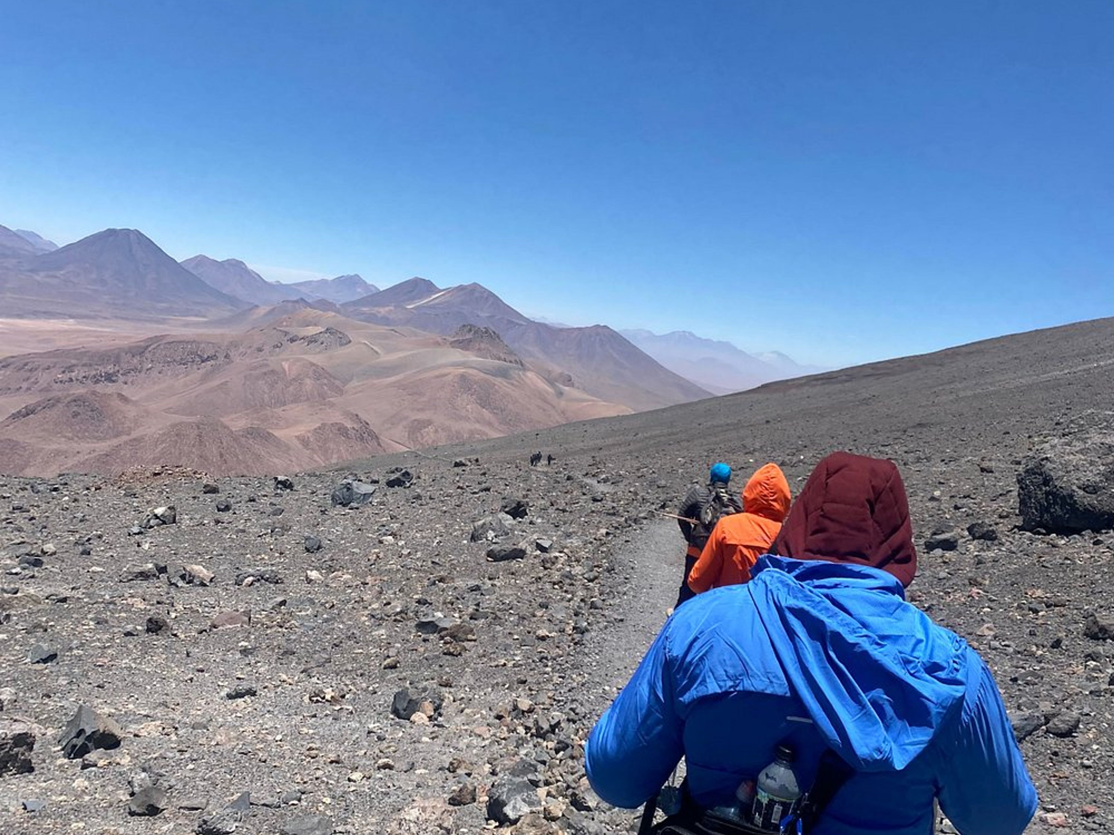 "GANZTAGESTOUR TREKKING AM VULKAN LÁSKAR" Tour. "FULL DAY TREKKING LÁSKAR VOLCANO" Tour, San Pedro de Atacama, Chile.