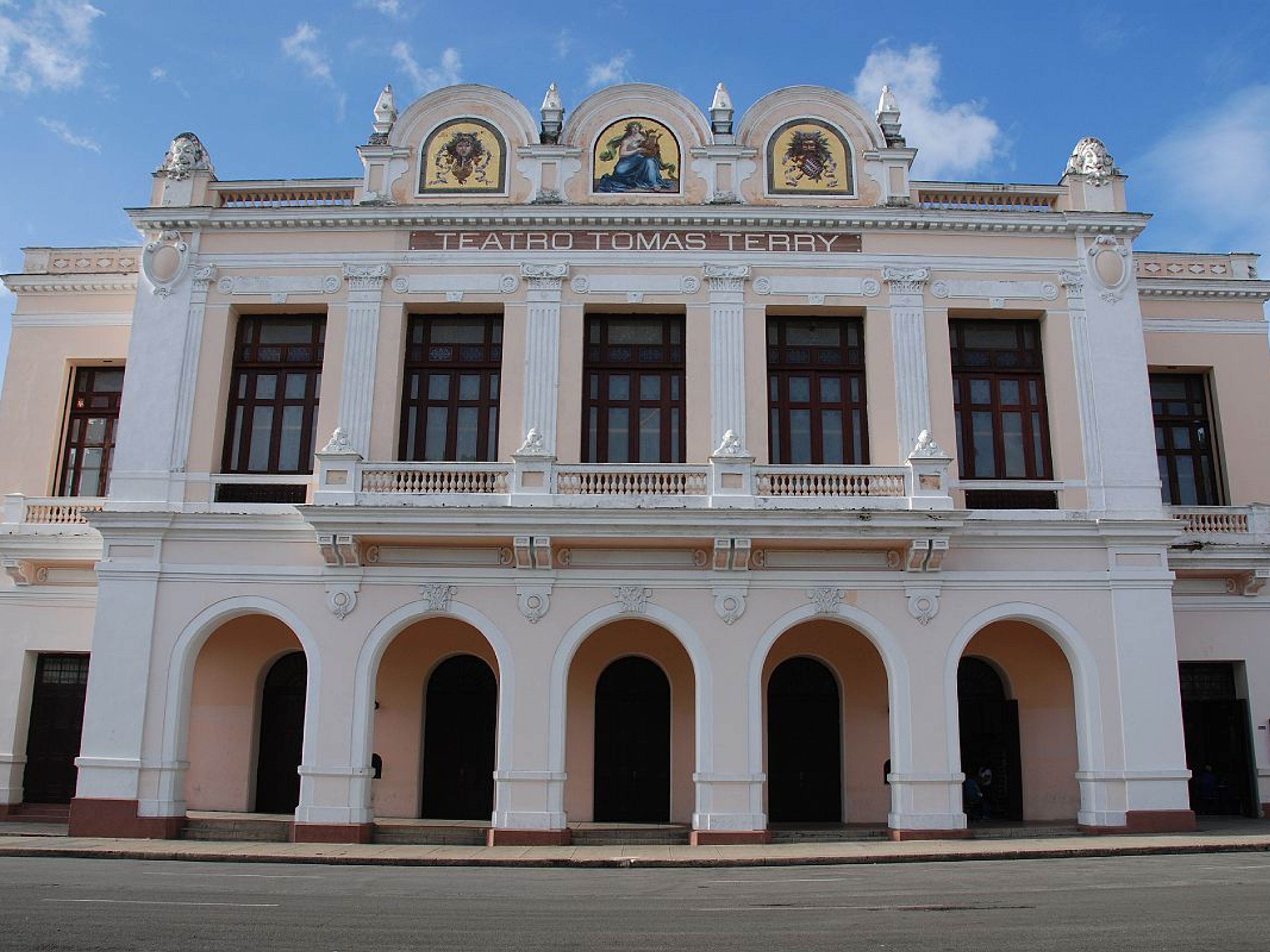 Excursão "TRÊS CIDADES". The Tomas Terry Theater panoramic view, Cienfuegos city, Cuba.