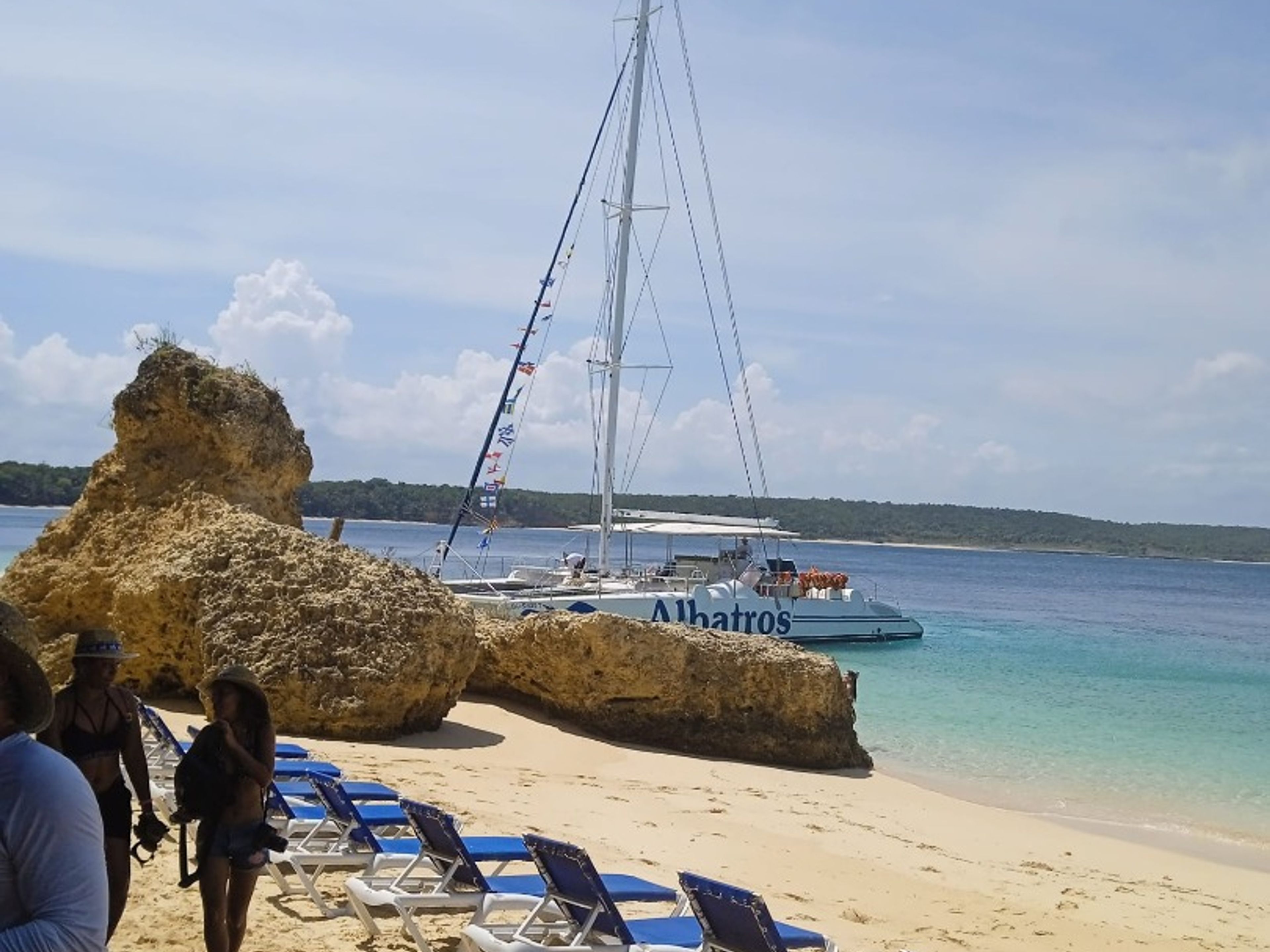 Excursão "CAYO SAETIA, ISLAND PARADISE PLUS". "CAYO SAETIA, ISLAND PARADISE PLUS" Tour, Holguín, Cuba.
