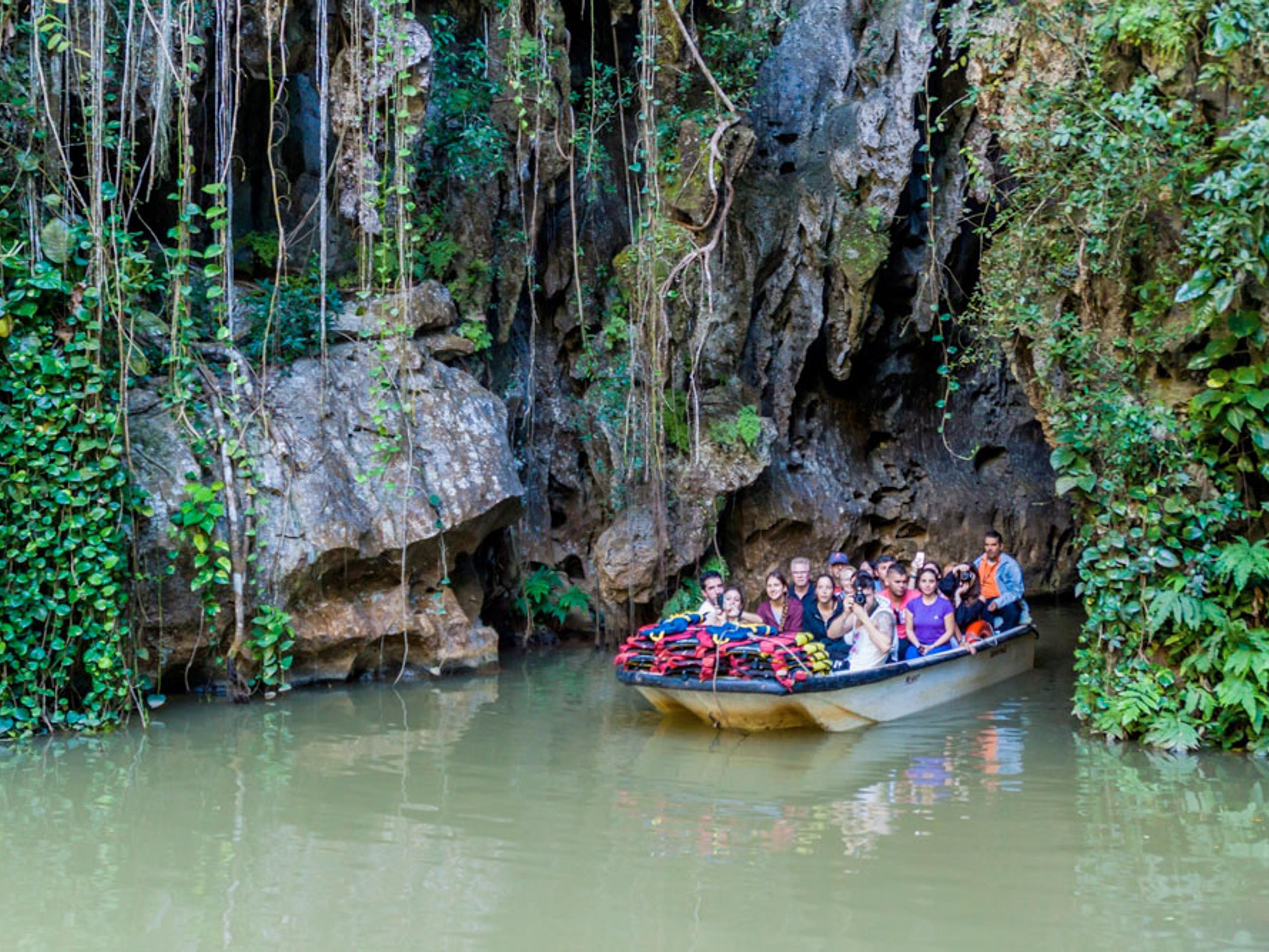 Jeep Safari “NATURE TOUR VIÑALES”. Departure from VARADERO