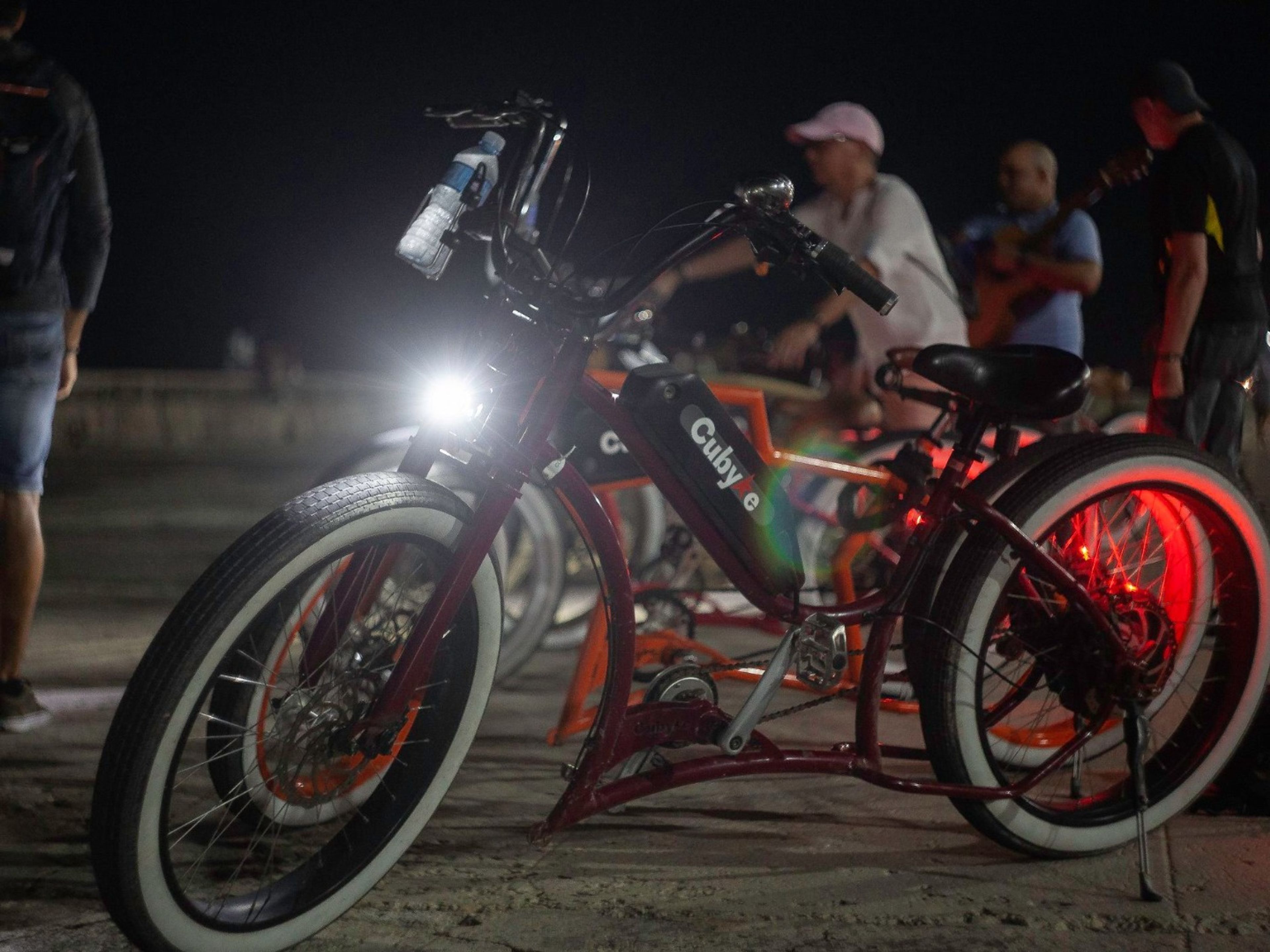 "HAVANA AT NIGHT" Bike tour