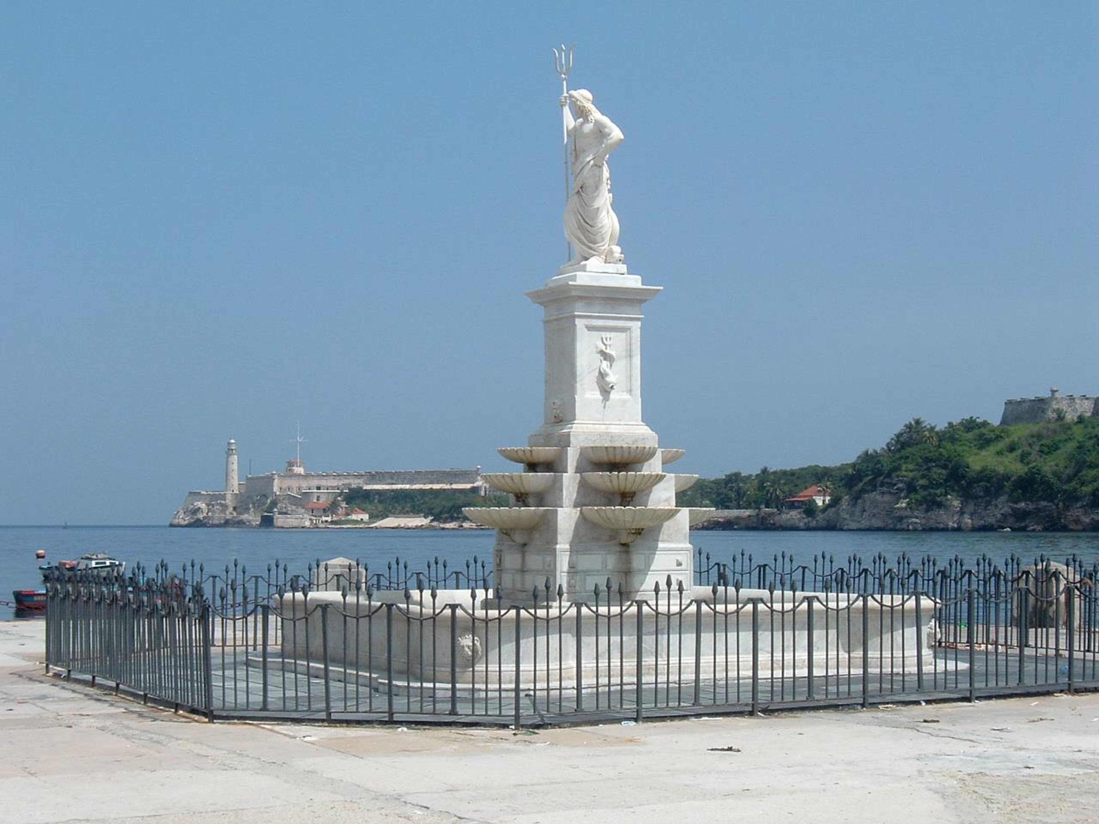 "HAVANA, HISTORY AND FUN + OPTIONAL VISIT TO THE TROPICANA CABARET IN AMERICAN CLASSIC CARS" Tour (OPTION 2). Castillo de los Tres Reyes del Morro (Castle of the Three Kings of Morro), a UNESCO World Heritage Site; Old Havana, Havana, Cuba.