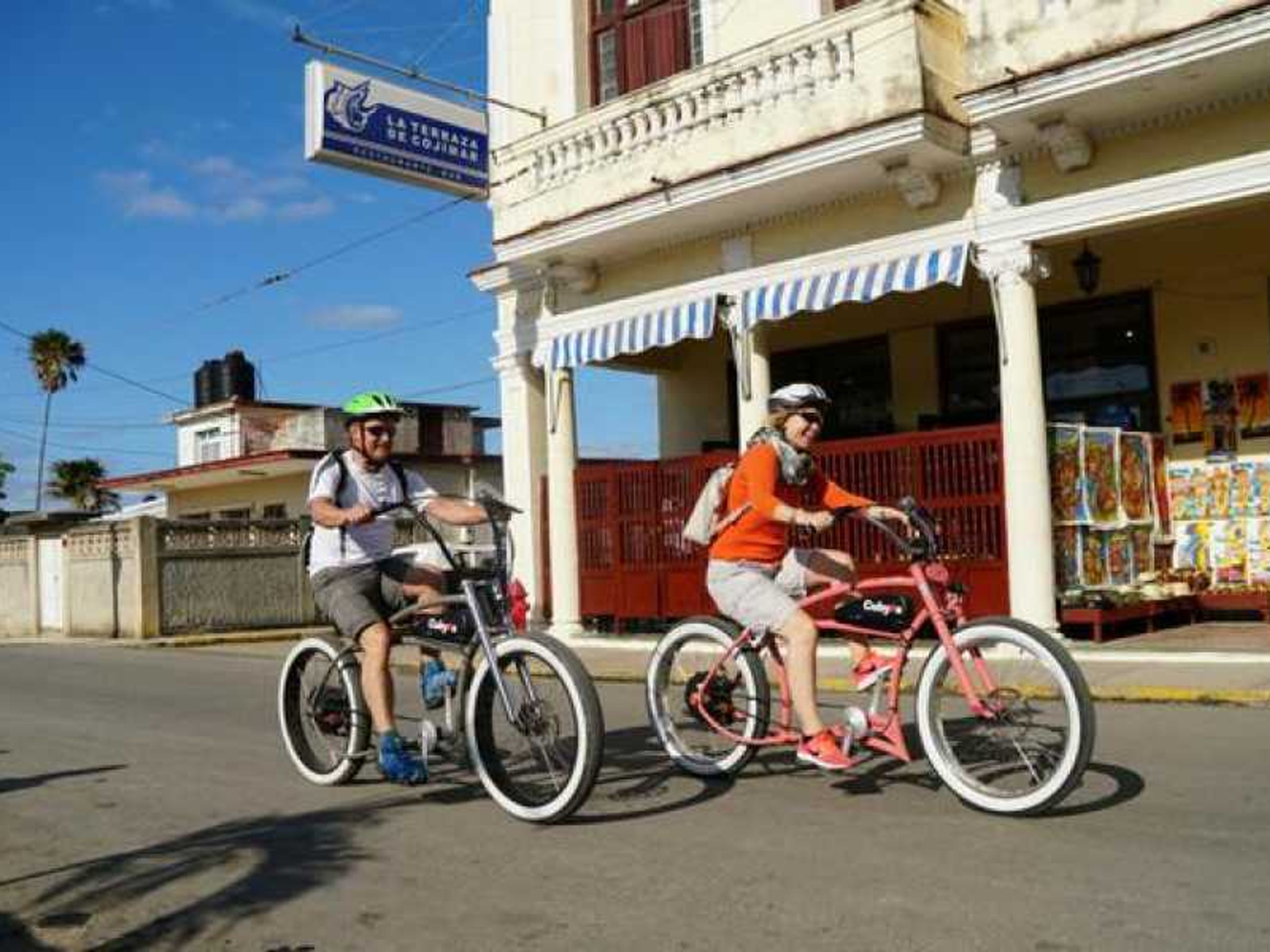 Велосипедная экскурсия «ВГЛУБЬ ГАВАНЫ». "DEEP-IN LA HAVANA"Bike Tour