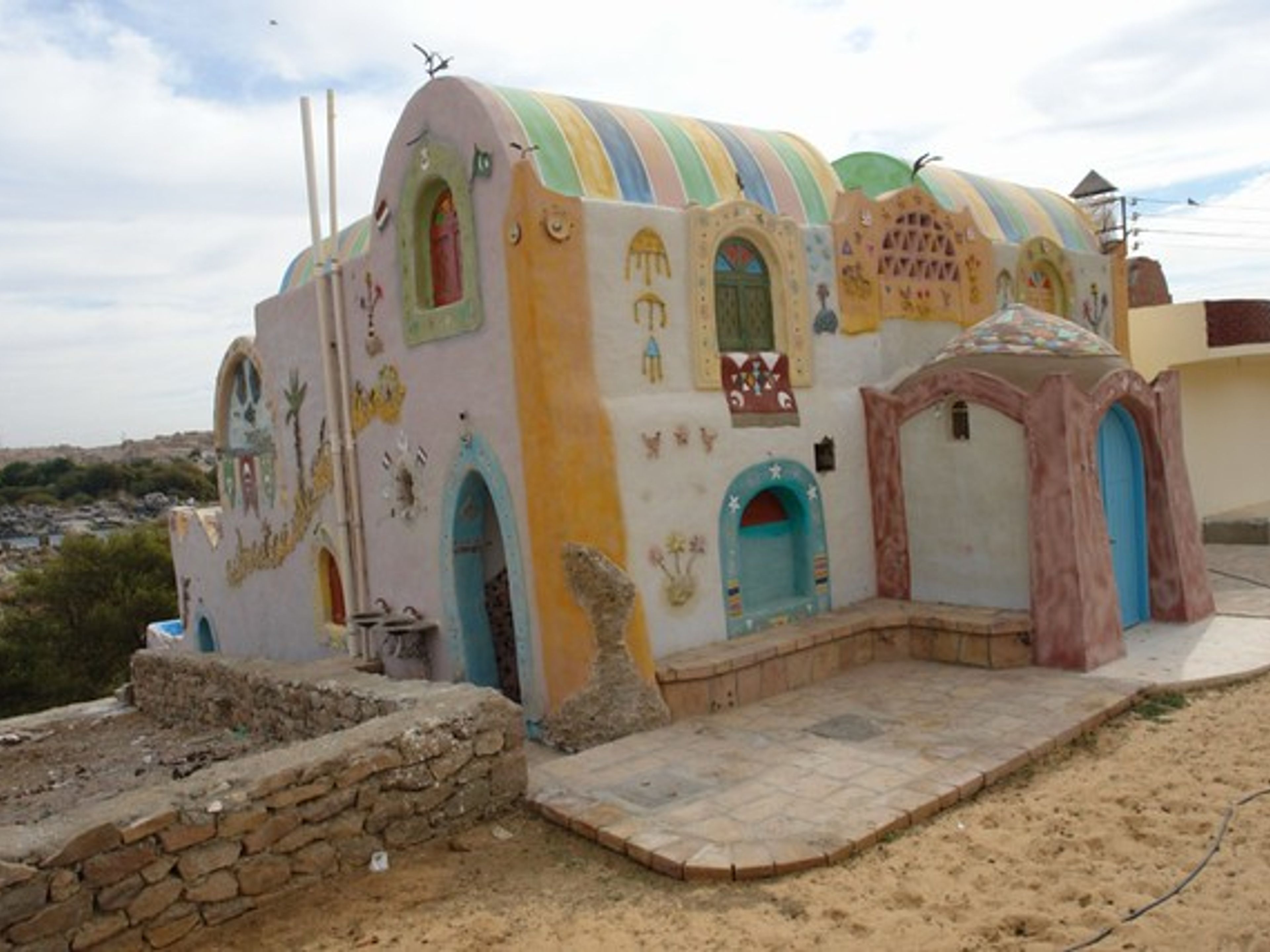 EXCURSÃO “CIDADE DA NUVEM NA ASWAN”.. null