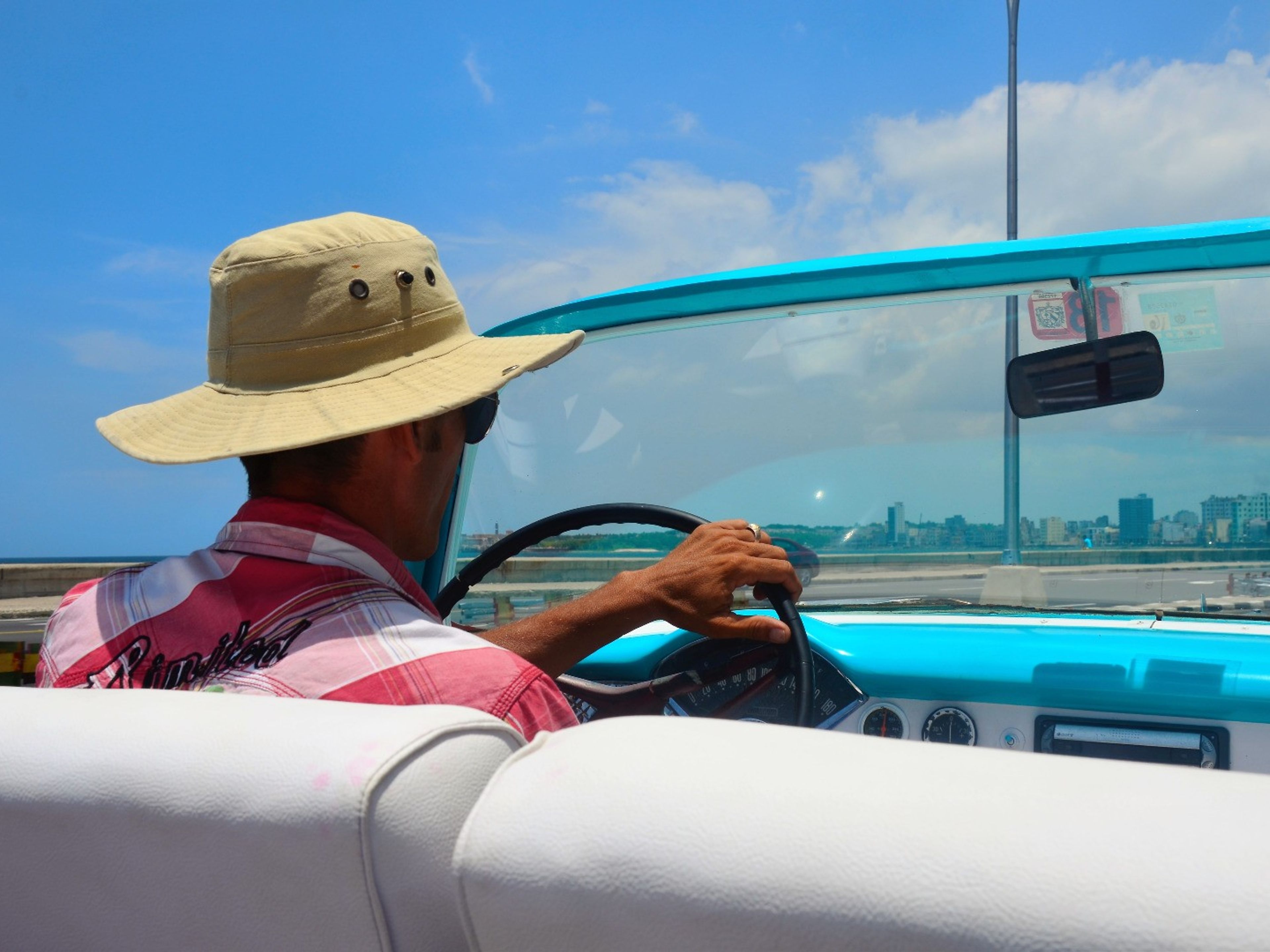 "OLD HAVANA + MODERN HAVANA IN AMERICAN CONVERTIBLE CLASSIC CARS (OPEN TOP)" Private Tour. "Discovering Old and Modern Havana" Private Tour in American Convertible Classic Cars