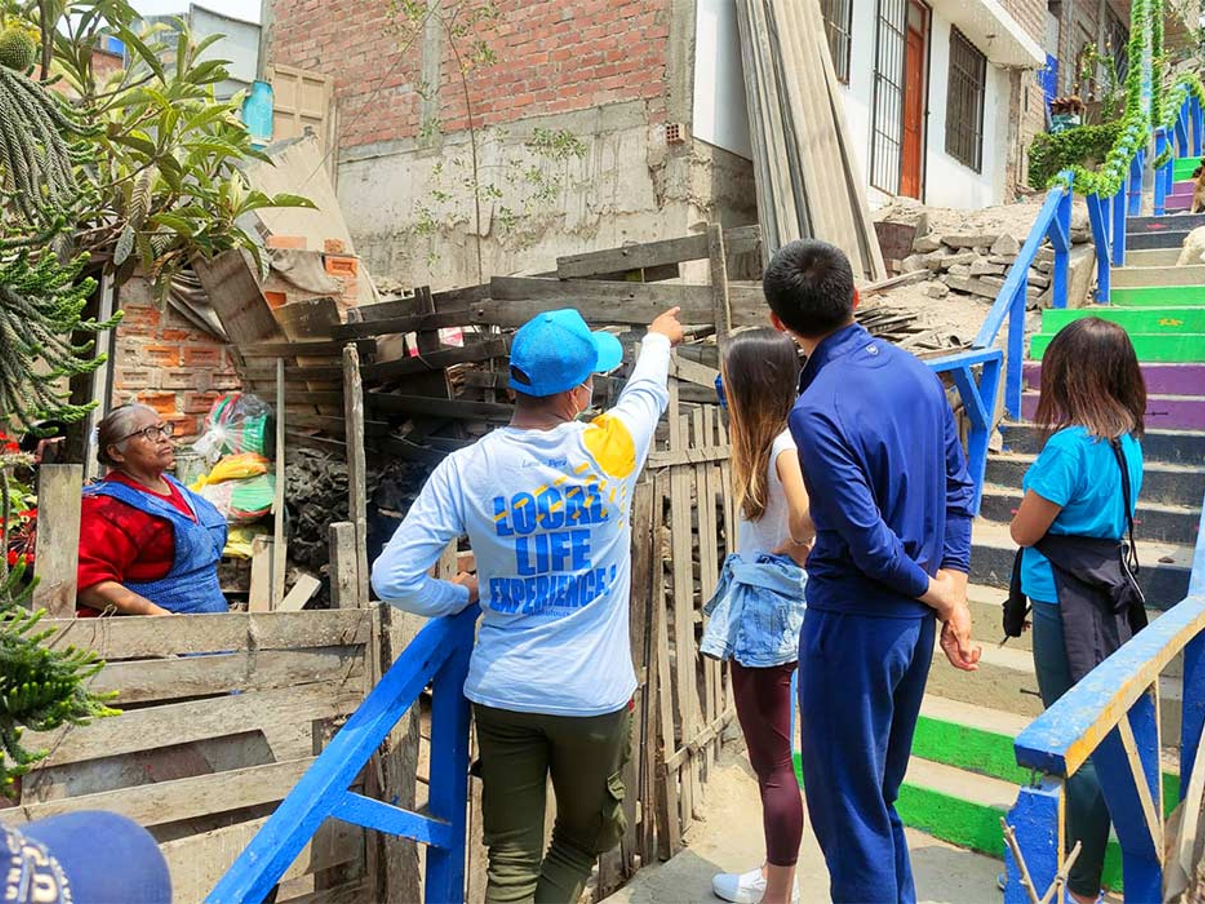 “SHANTY TOWN  WALKING“ Tour. “SHANTY TOWN  WALKING“ Tour