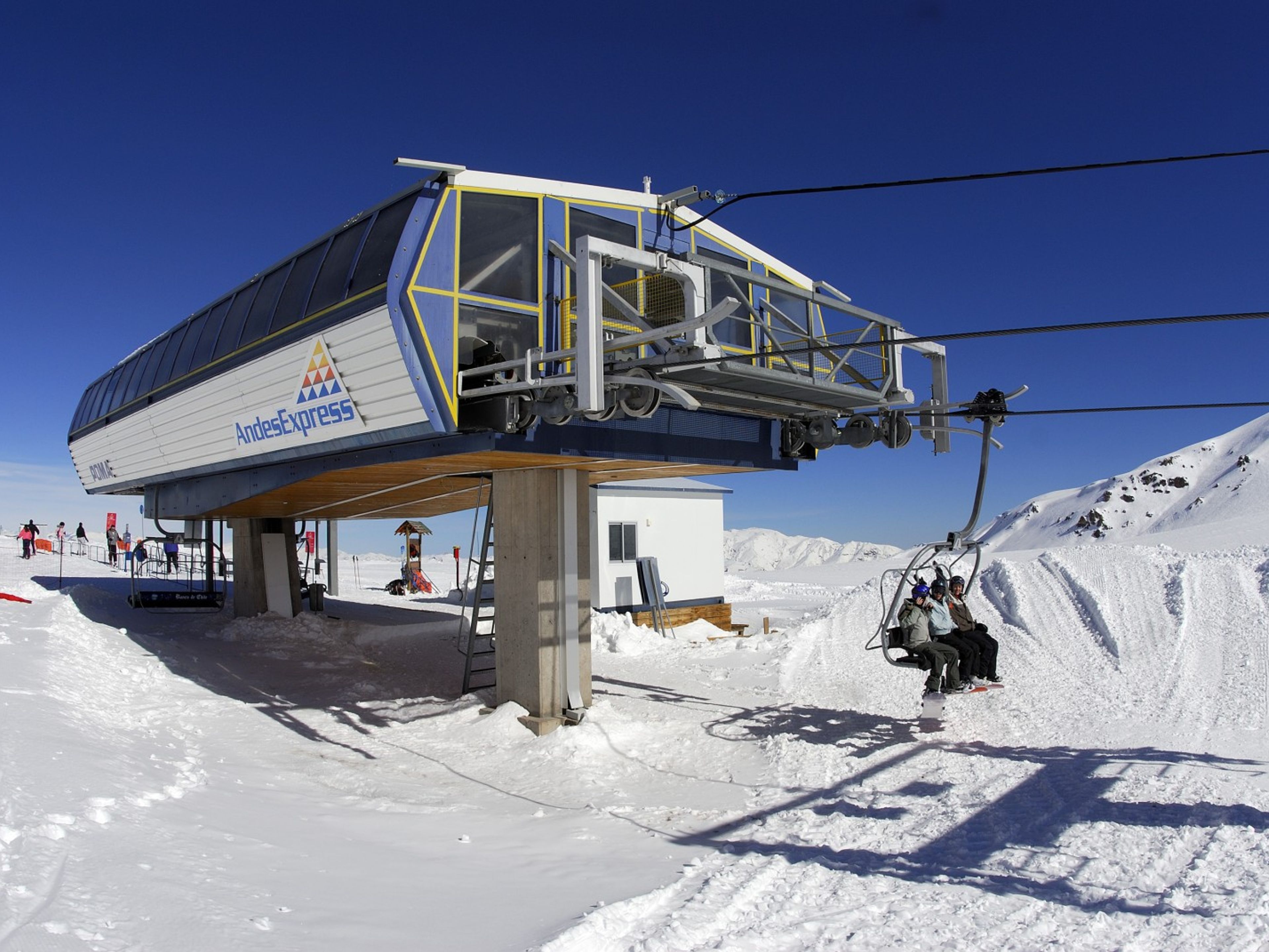 “SKI DAY VALLE NEVADO” Tour. “SKI DAY VALLE NEVADO” Tour, Chile.
