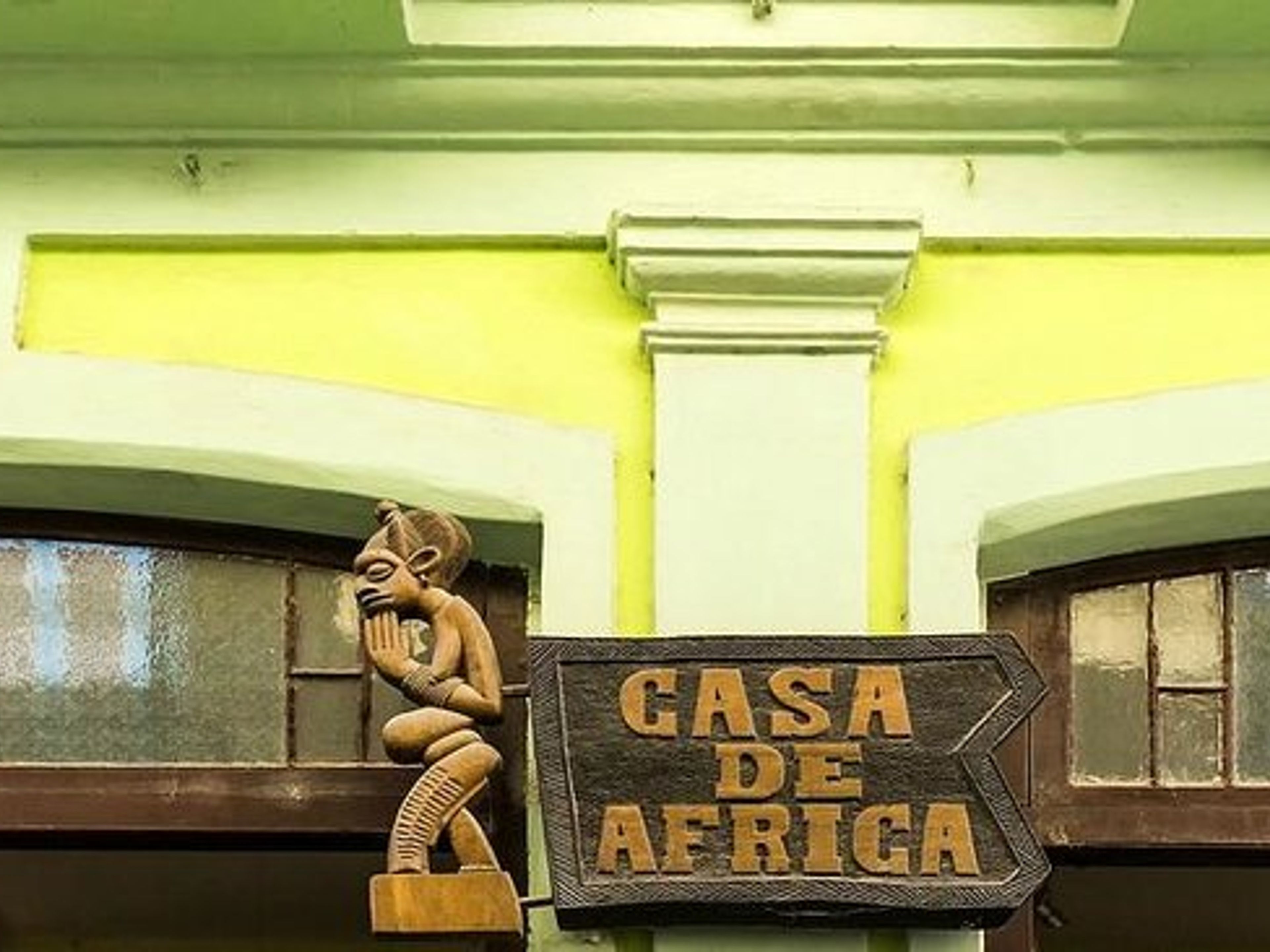 Tour “500 años de esperanza”. Africa House, Tour "500 years of hope"