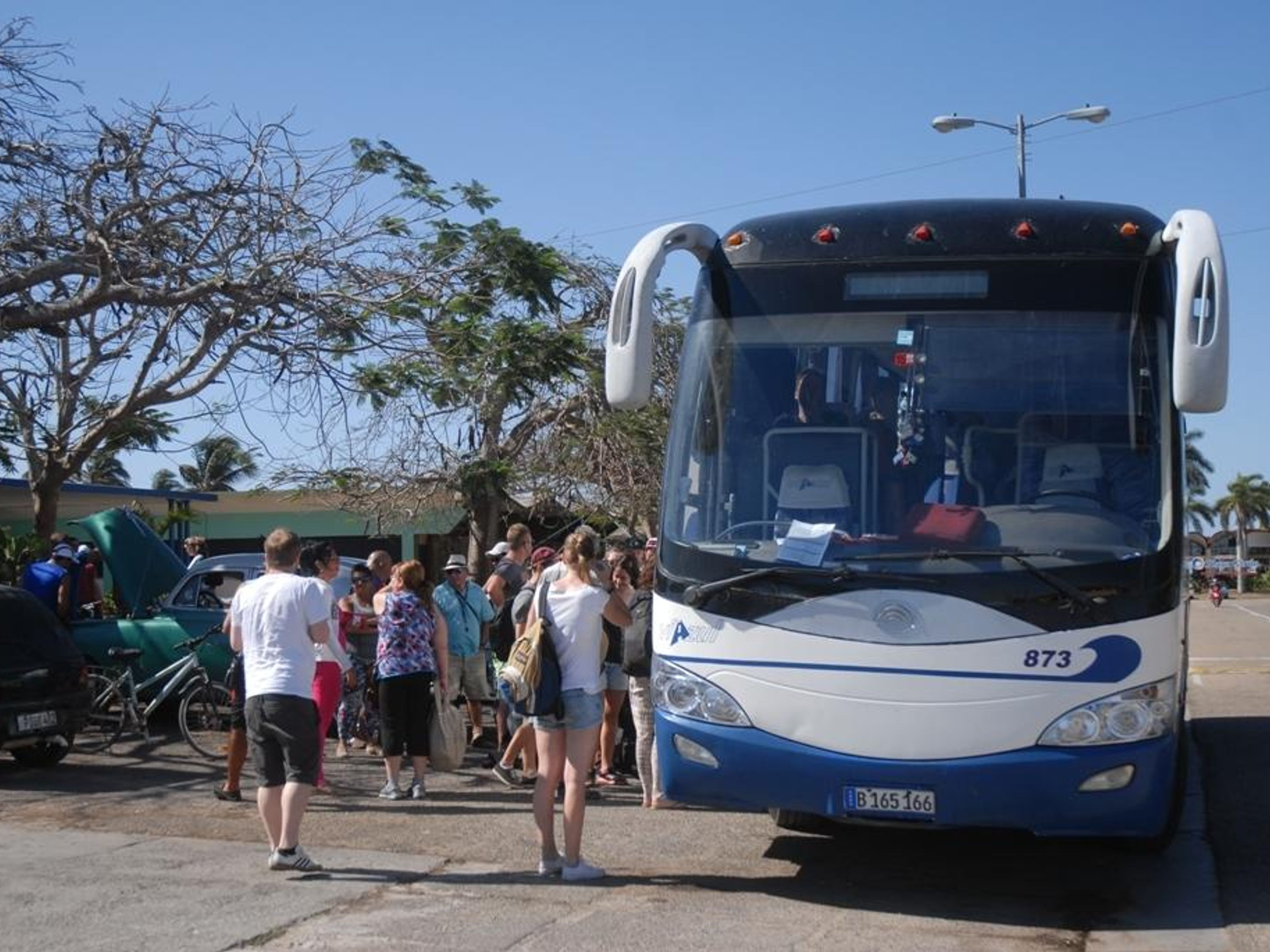 “VIAZUL CUBA: HAVANA / CAMAGÜEY / BAYAMO / SANTIAGO DE CUBA“ Collective Transfer Services. “VIAZUL CUBA: HAVANA / CAMAGÜEY / BAYAMO / SANTIAGO DE CUBA“ Collective Transfer Services
