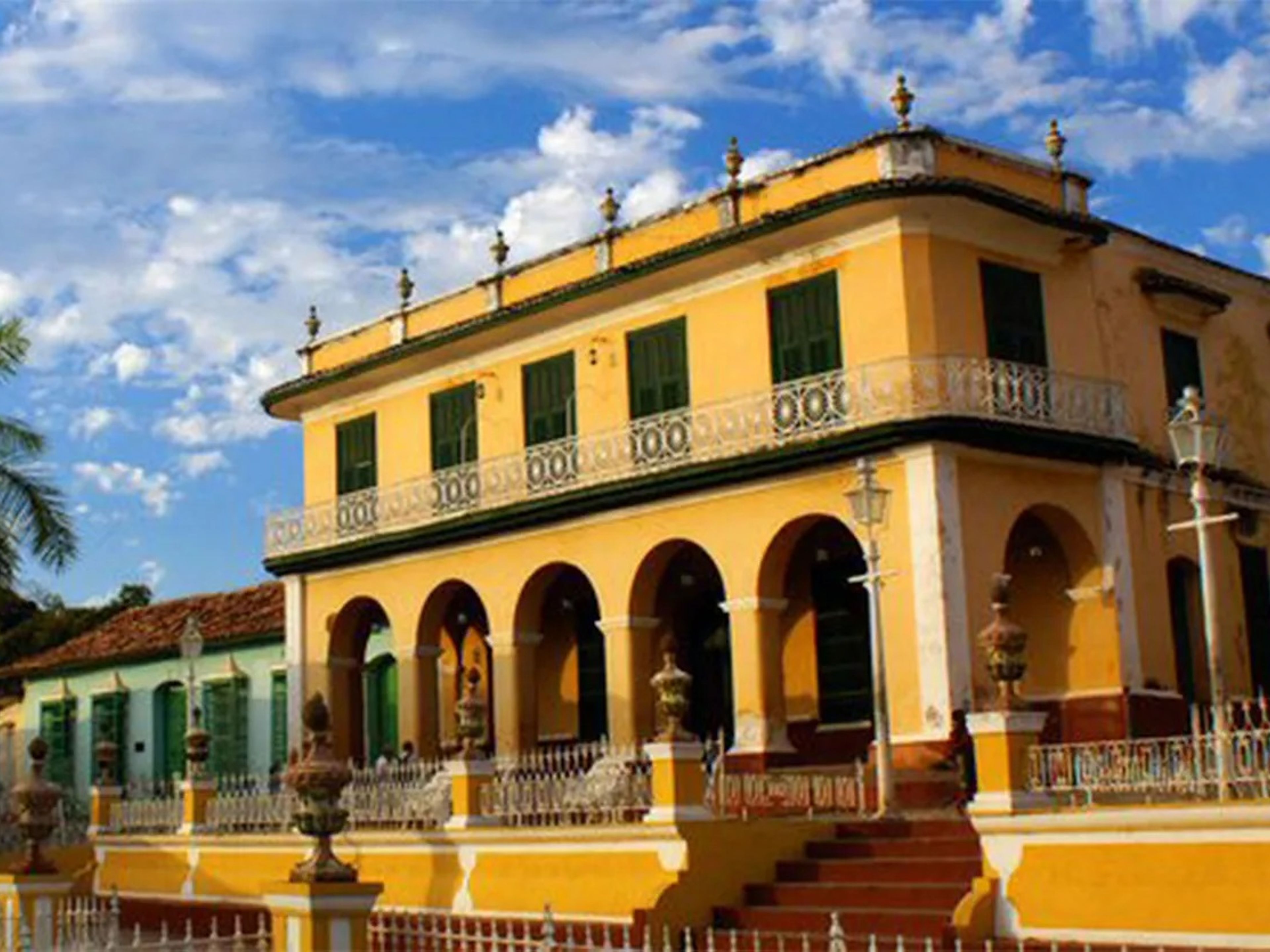 Excursión “CLASE, HISTORIA DEL ABANICO EN CUBA”. The Romantic Museum panoramic view, Trinidad Old City, Sanctí Spíritus, Cuba.
