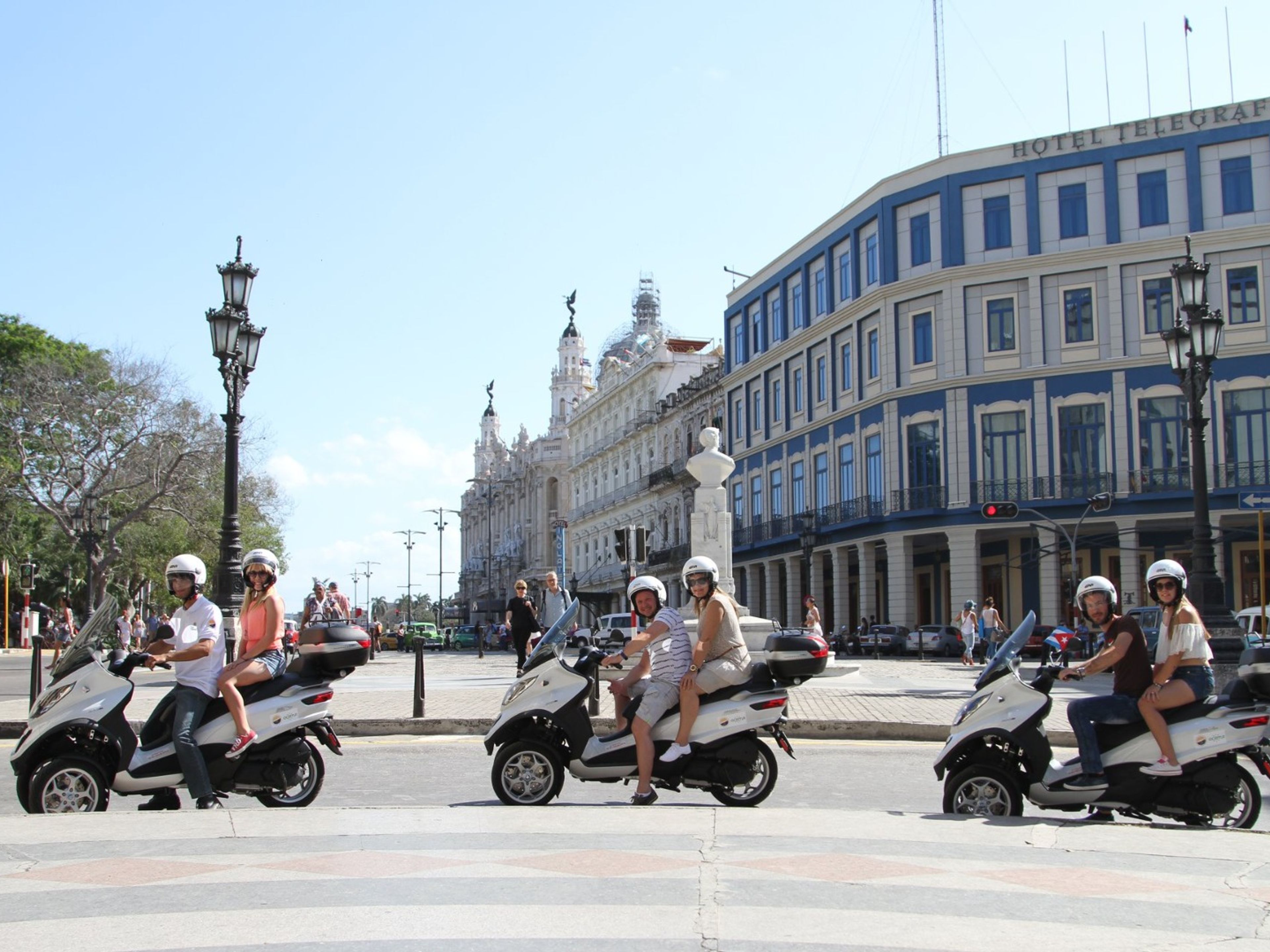 "PANORAMISCHE HAVANA" Scooter Tour. "PANORAMIC HAVANA" Scooter Tour, Havana, Cuba.