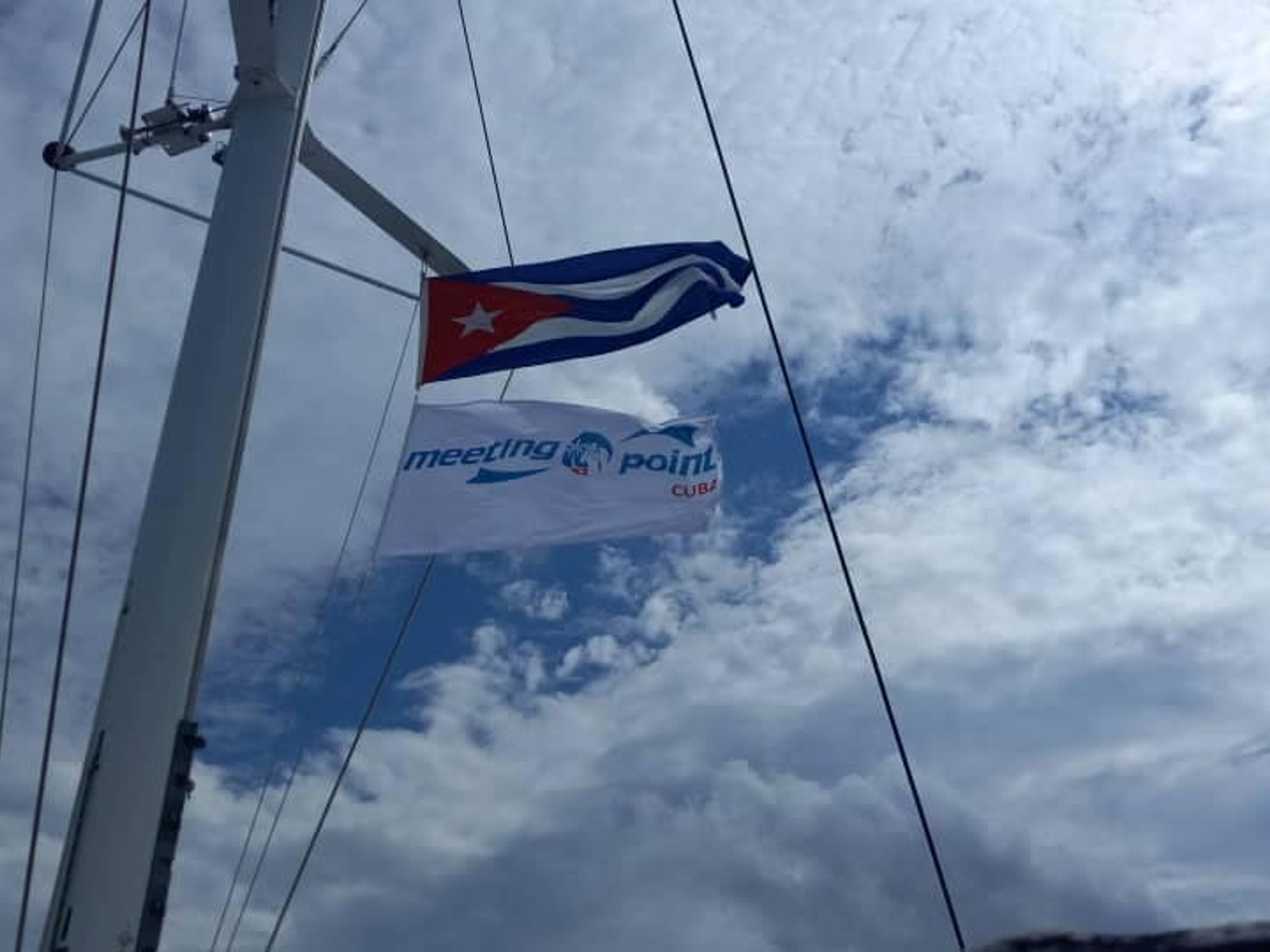 "EXKLUSIVE KATAMARANFAHRT (BLUE ADVENTURE EXKLUSIV)" Tour. “EXCLUSIVE CATAMARAN RIDE (BLUE ADVENTURE EXCLUSIVE)” Tour, Guardalavaca beach, Holguín, Cuba.