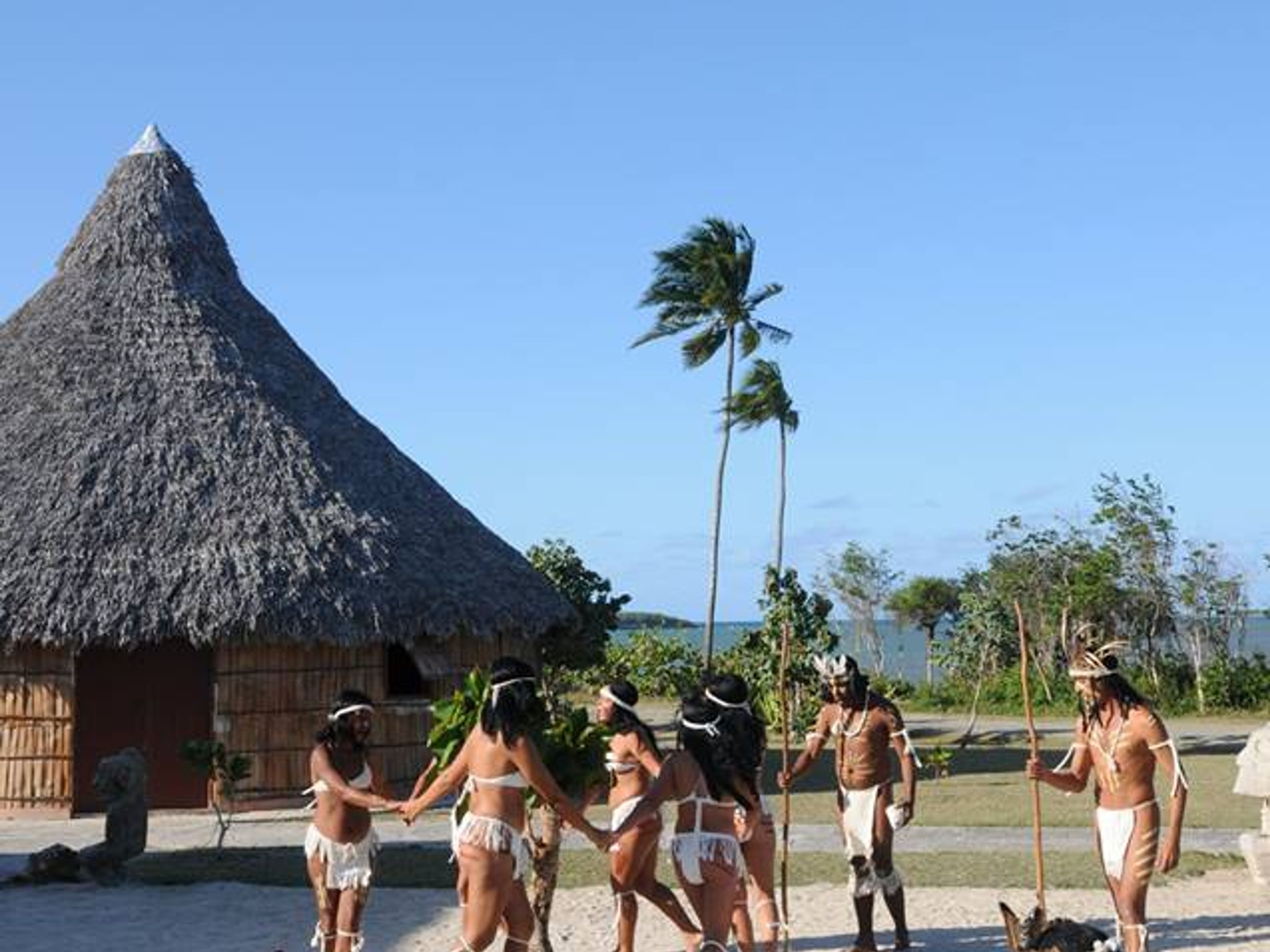 Excursão "1492 (UM DIA NO PARQUE DE CRISTÓVÃO COLOMBO)". Aboriginal show in the Taino village, Cayo Bariay National Monument Park, Holguín, Cuba.