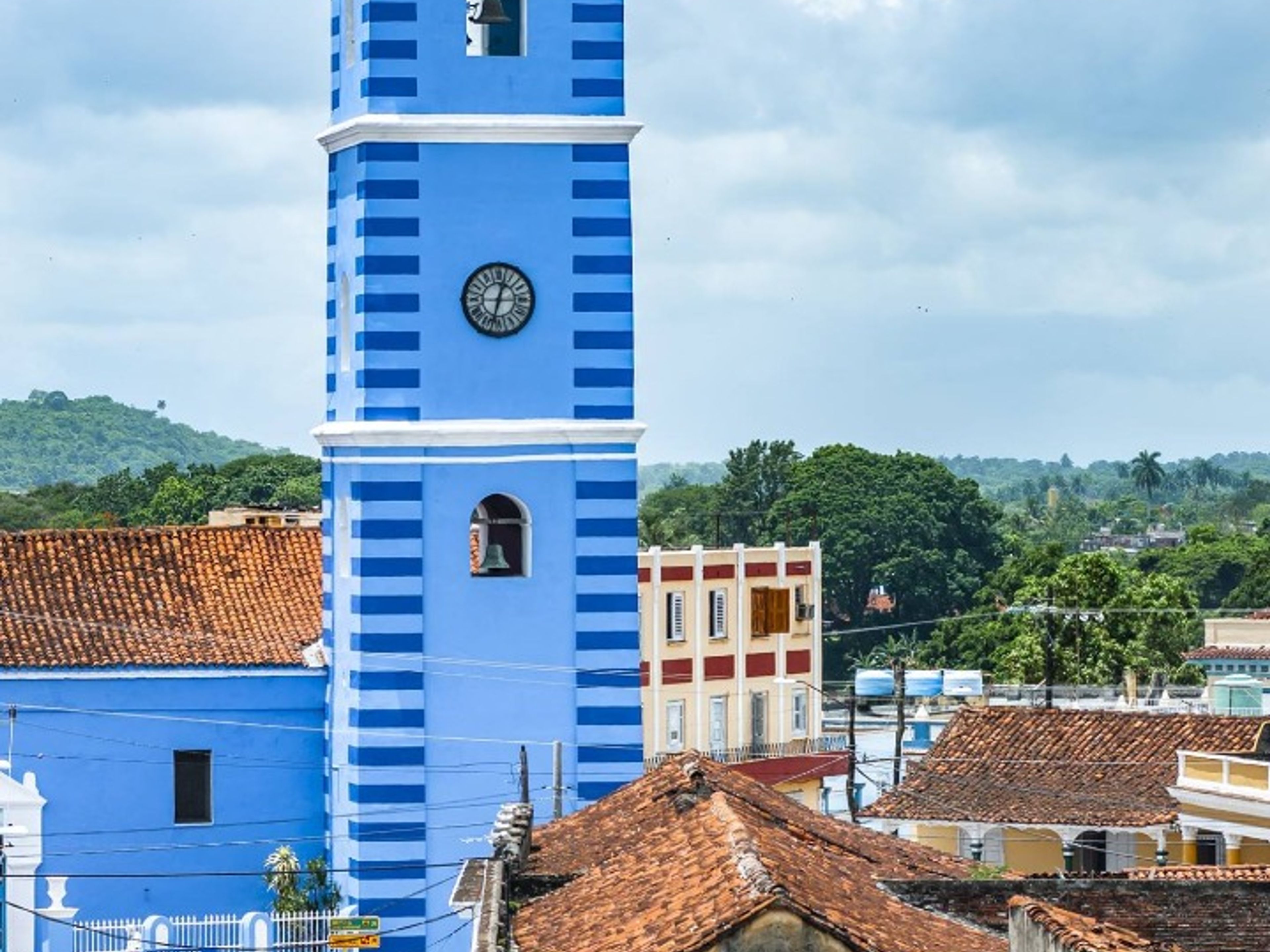 Excursão “TRANSFER PARA CAYO CRUZ (SÓ IDA) + 2 HORAS DE CITY TOUR EM SANCTI SPÍRITUS”. null