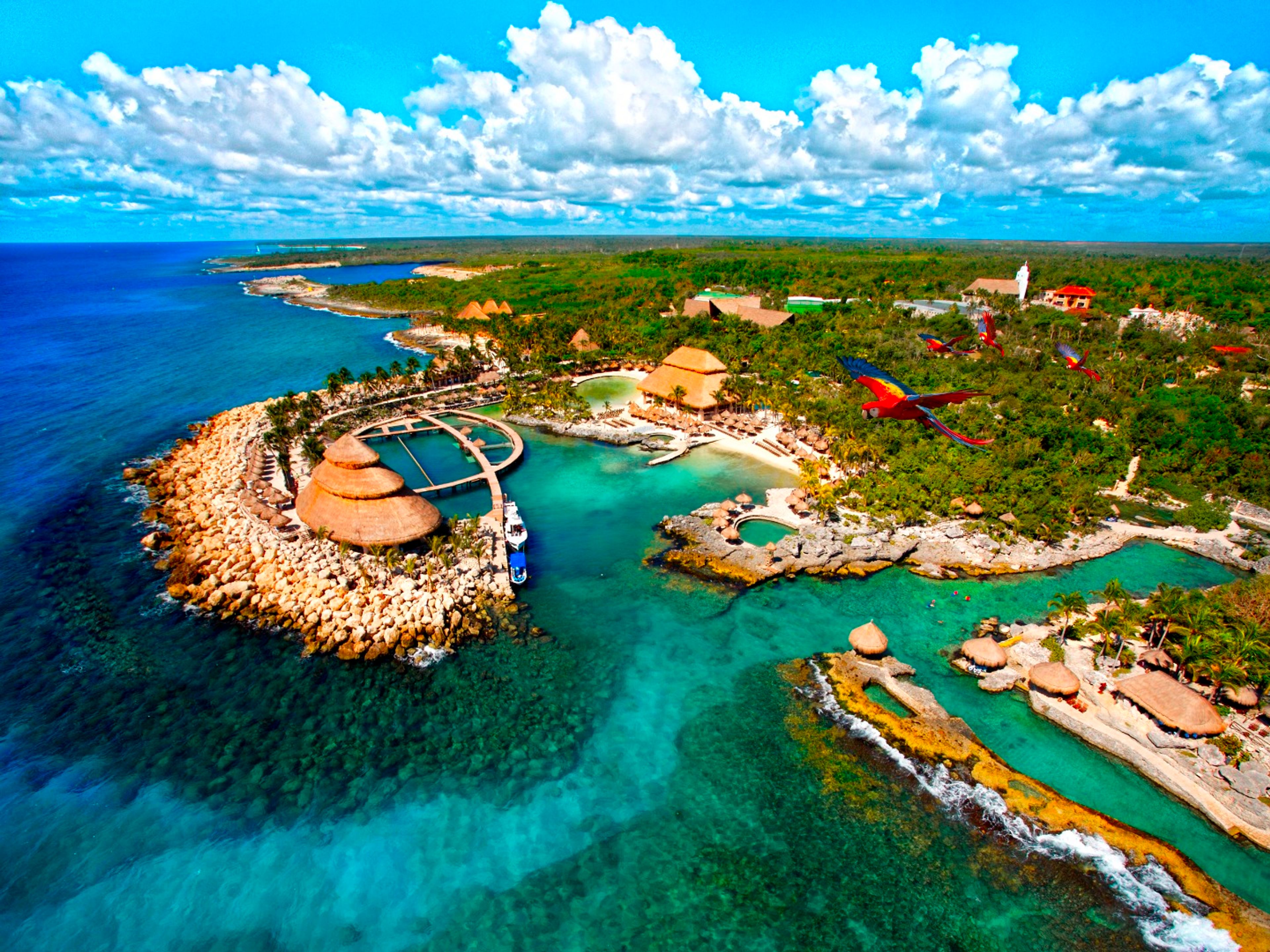 Tour "Xcaret Plus dalla Cancun". Panoramic view of Xcaret Park in Yucatan Peninsula, Mexico.