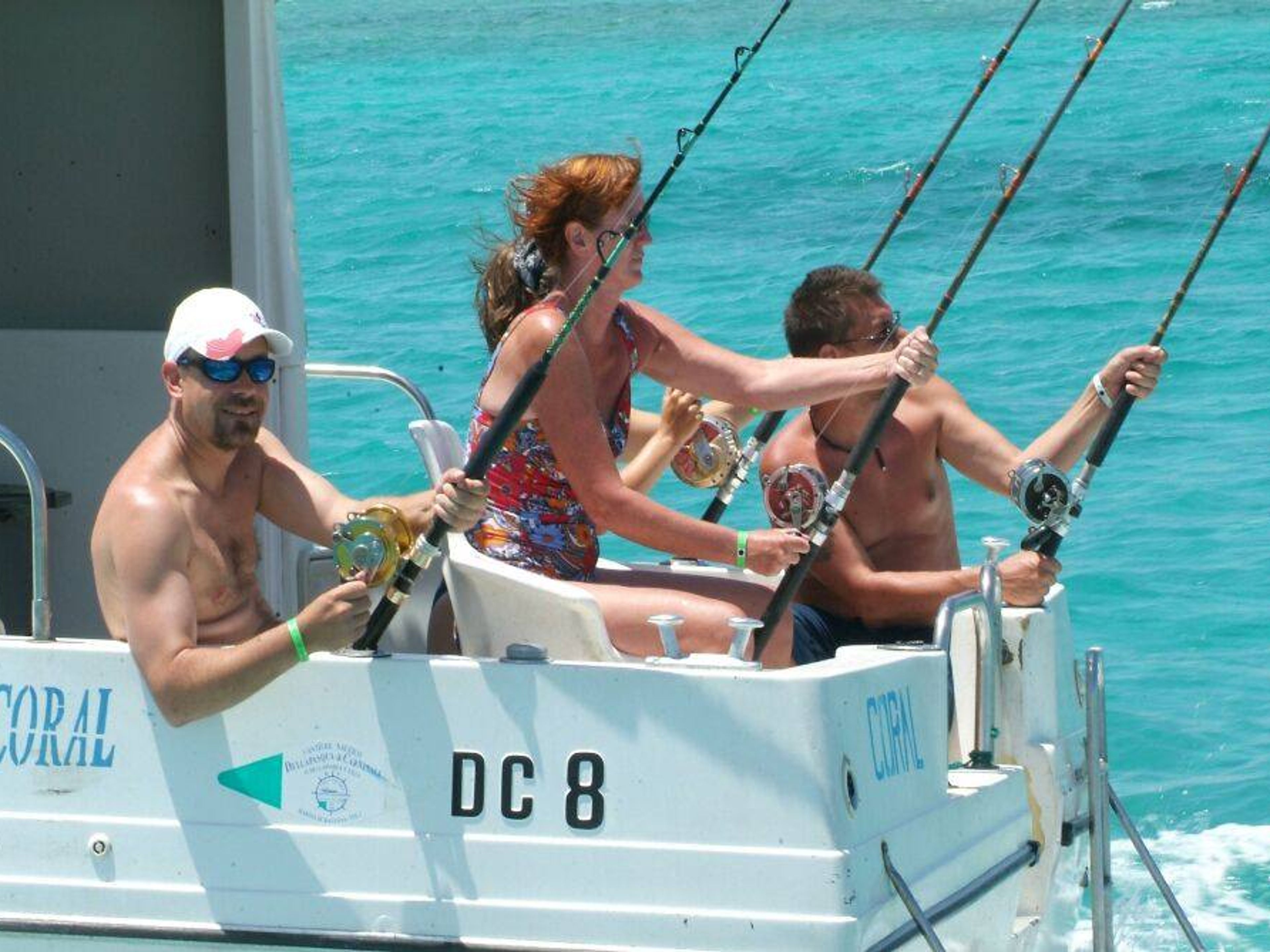 Тур "ДОННАЯ РЫБАЛКА В ПЛАЙЯ САНТА-ЛЮСИЯ". “BOTTOM FISHING IN PLAYA SANTA LUCIA” Tour, Camagüey, Cuba.