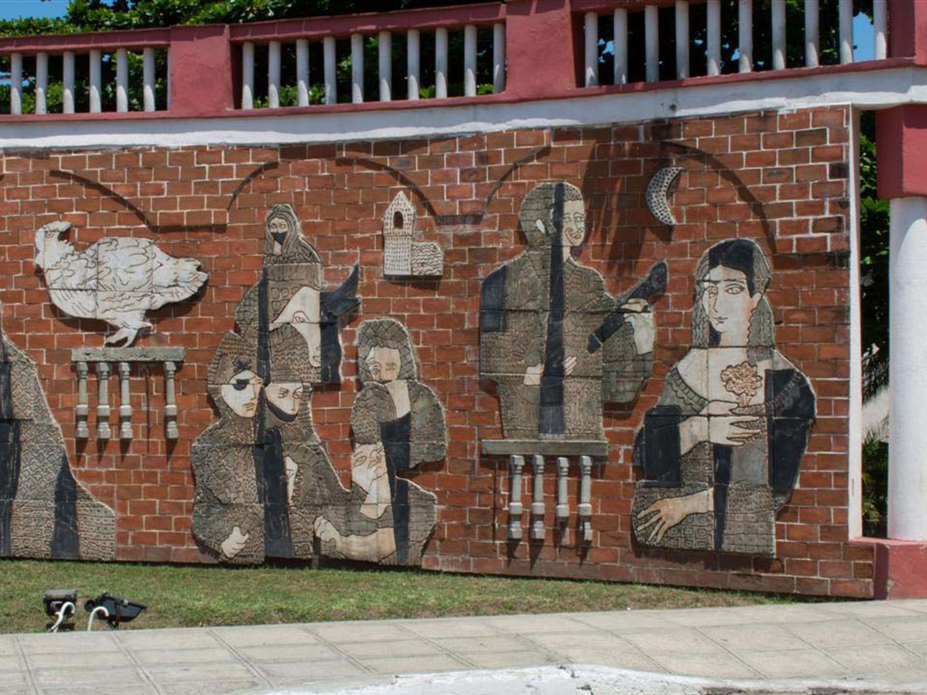 "Camaguey cultural tour". Las Leyendas park, Camagüey.