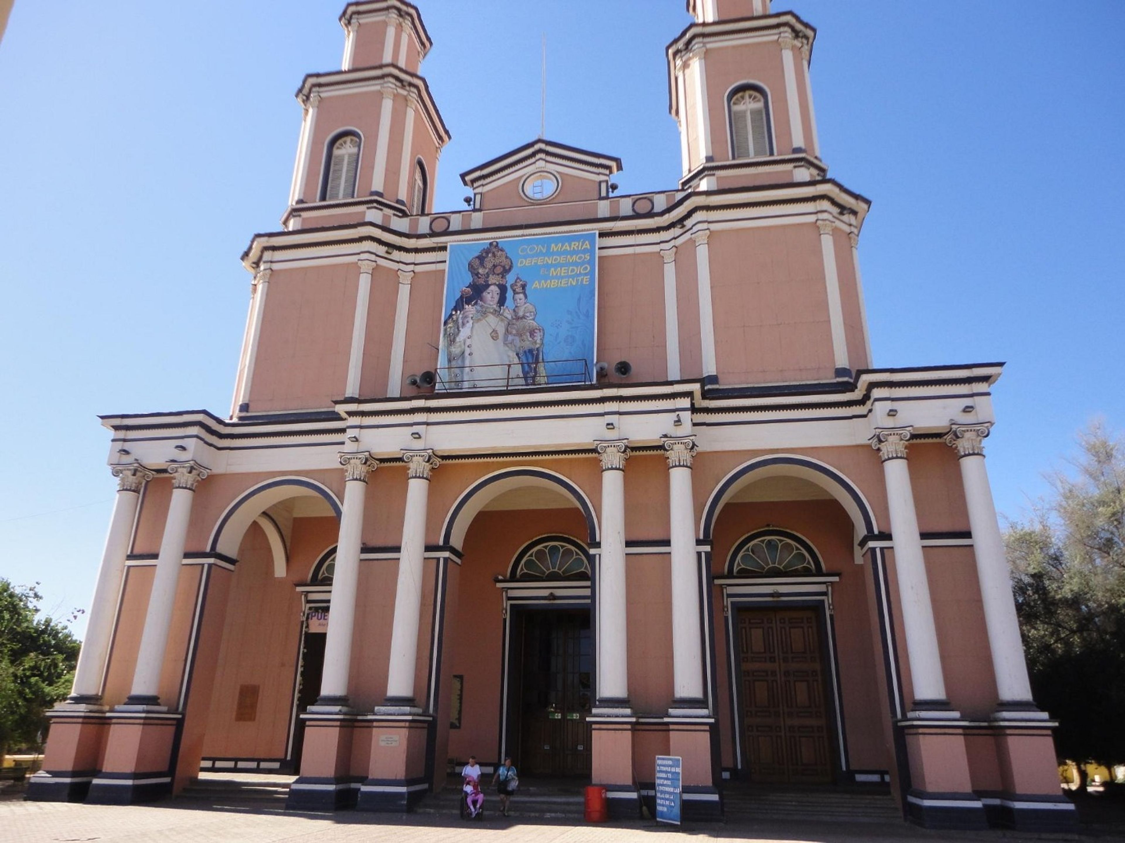 Excursión “SANTUARIO DE ANDACOLLO”. ”ANDACOLLO SANCTUARY” Tour, Chile.