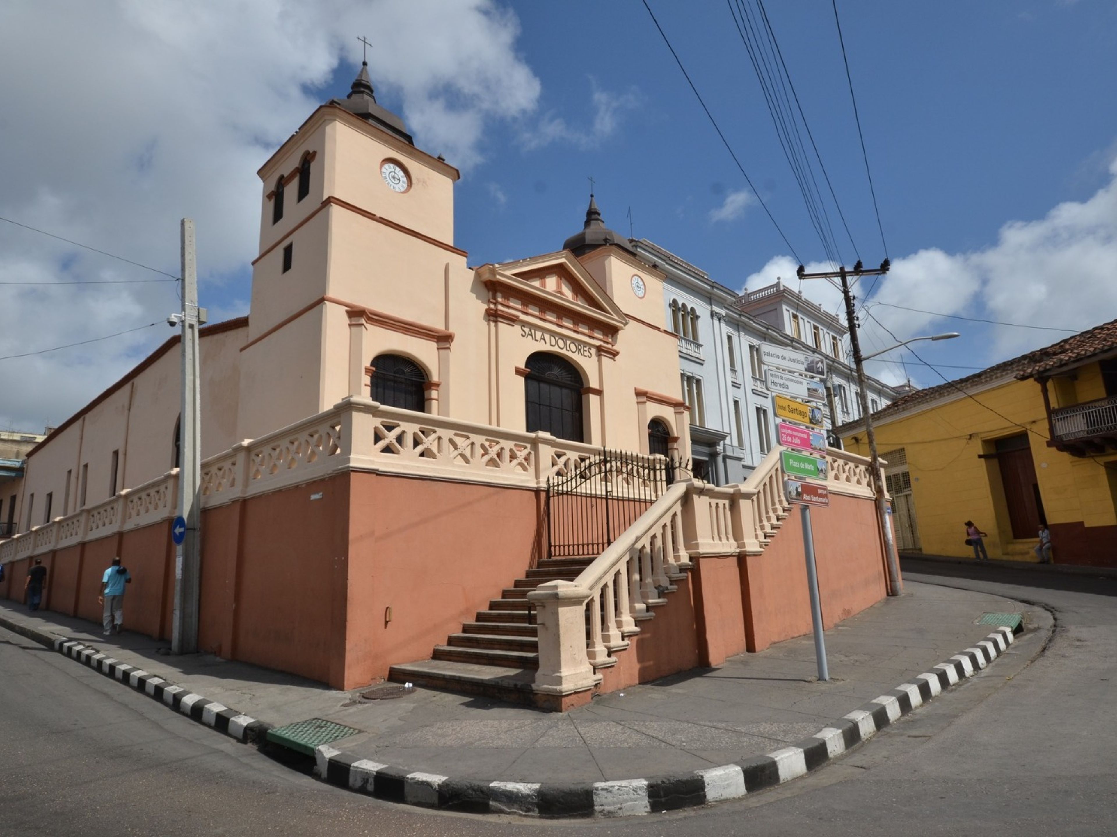 Tour "GIRO PANORAMICO DELLA CITTÀ DI SANTIAGO DE CUBA". The Dolores square panoramic view, Santiago de Cuba, Cuba.