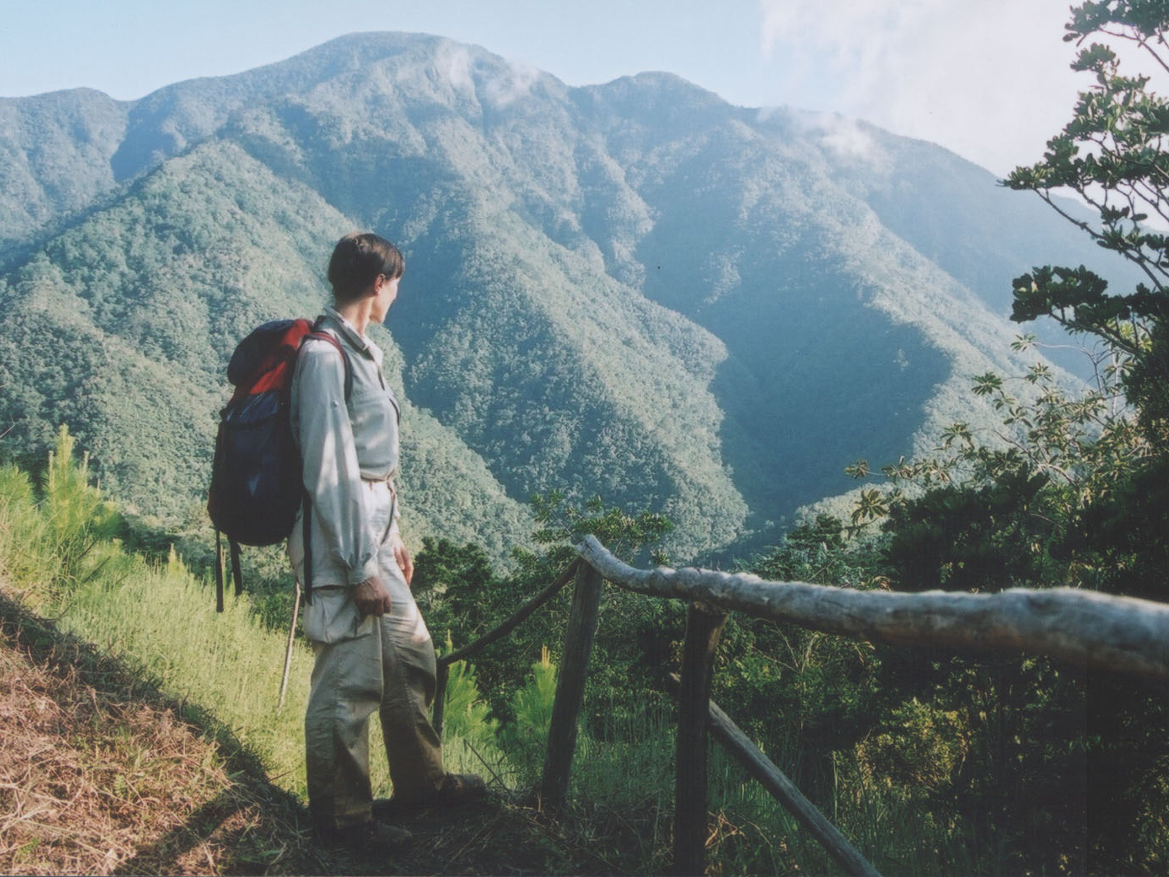 Excursión de Senderismo “PICO REAL DEL TURQUINO (DESDE VILLA SANTO DOMINGO)” (2 días / 1 noche)