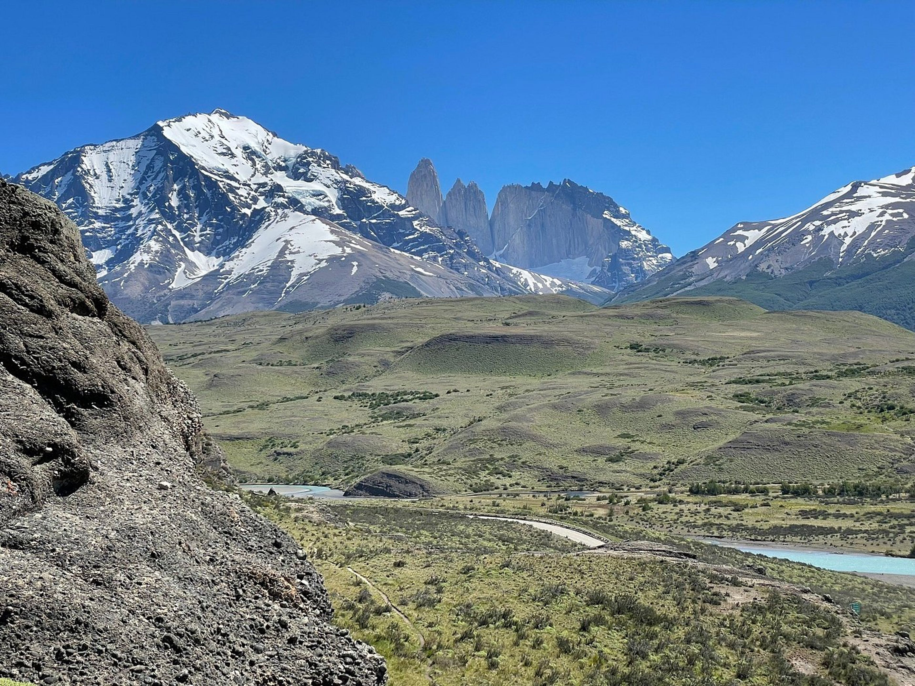 “WANDERN PORTERIA SARMIENTO” Tour. “HIKING PORTERIA SARMIENTO” Tour, Torres del Paine National Park, Chile.