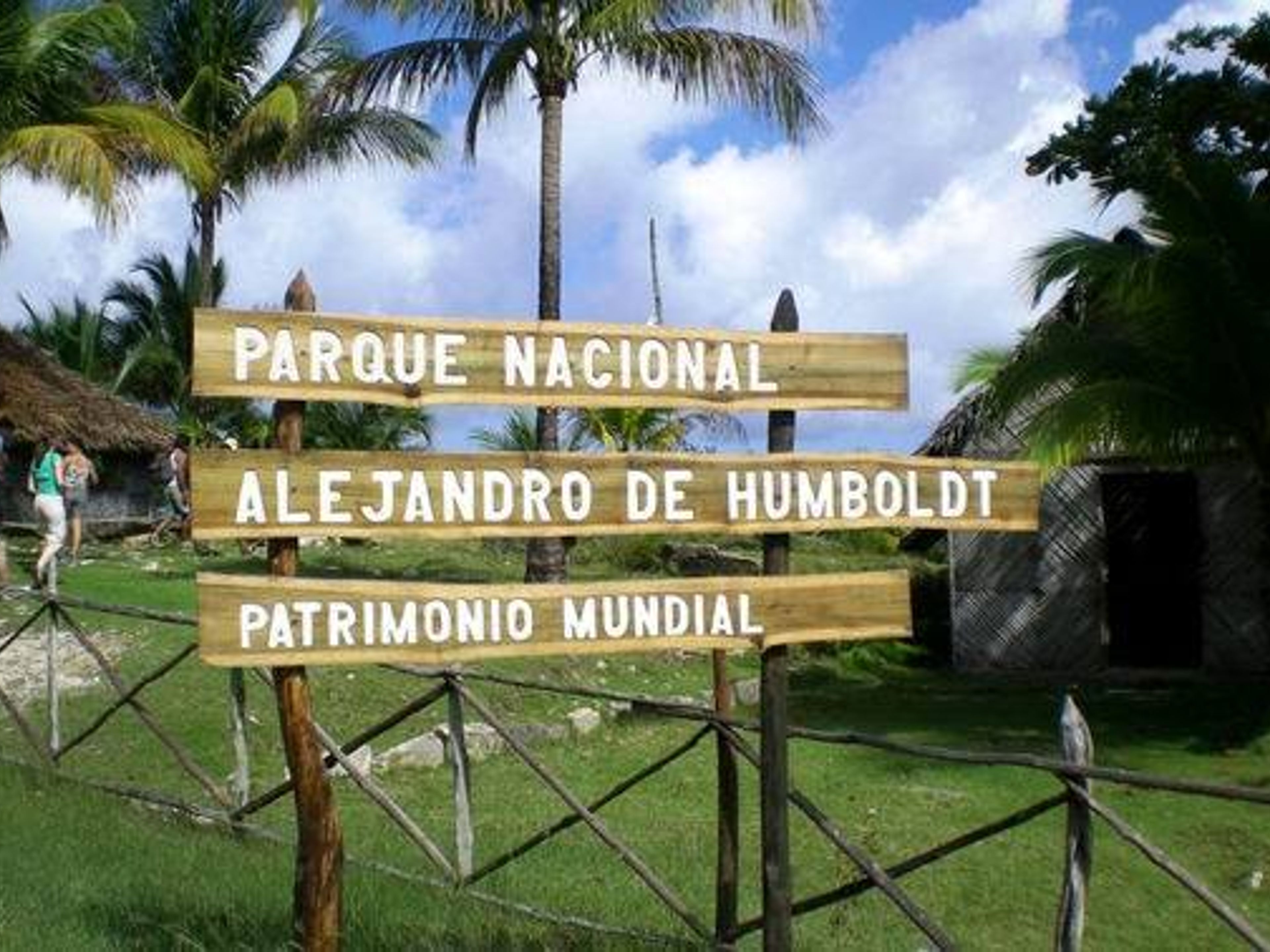 Джип Cафари "Национальный парк ALEJANDRO DE HUMBOLDT + MAGUANA BEACH". Alejandro de Humbolt National Park, Baracoa, Cuba