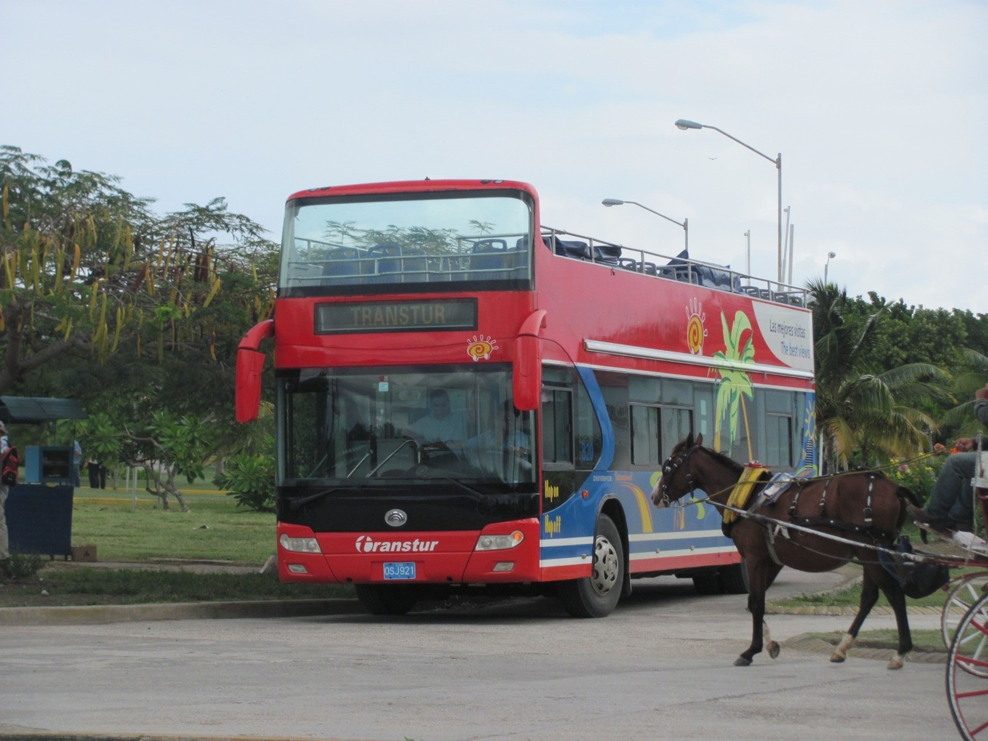 Tour "GUARDALAVACA BEACH BUS TOUR"
